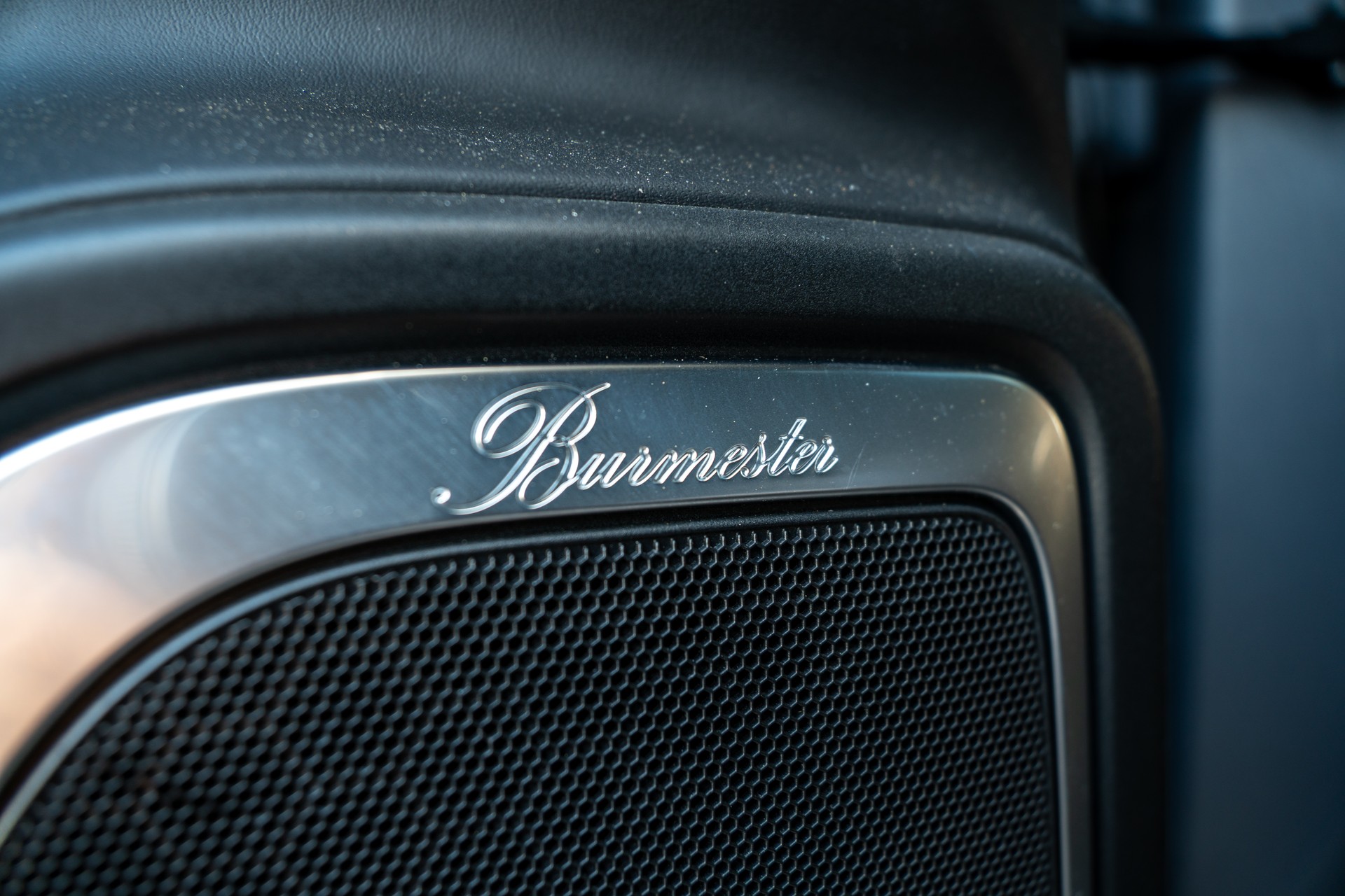 PORSCHE Cayenne Turbo-image-12
