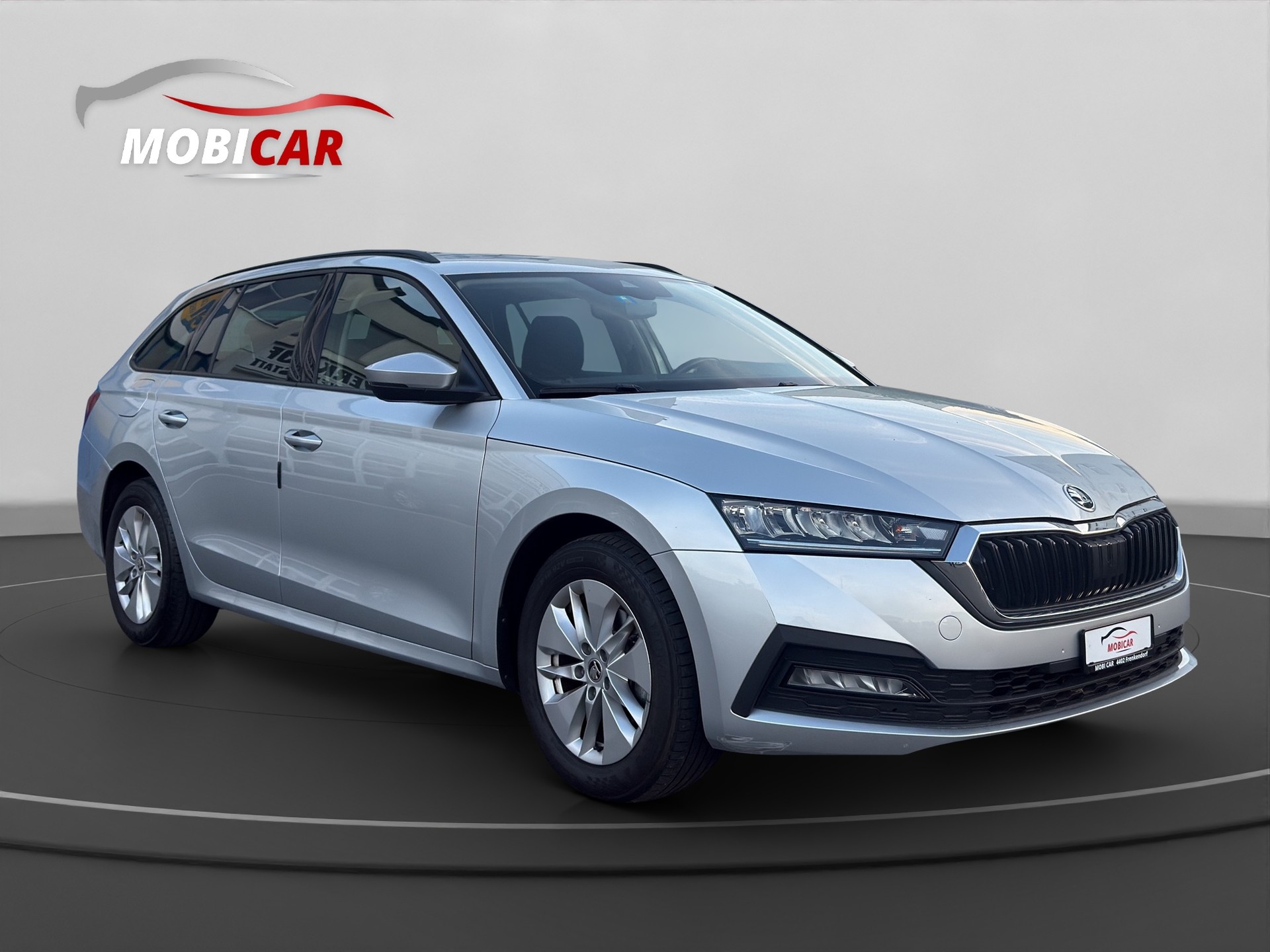 SKODA Octavia Combi 1.5 TSI mHEV DSG Ambition-image-4