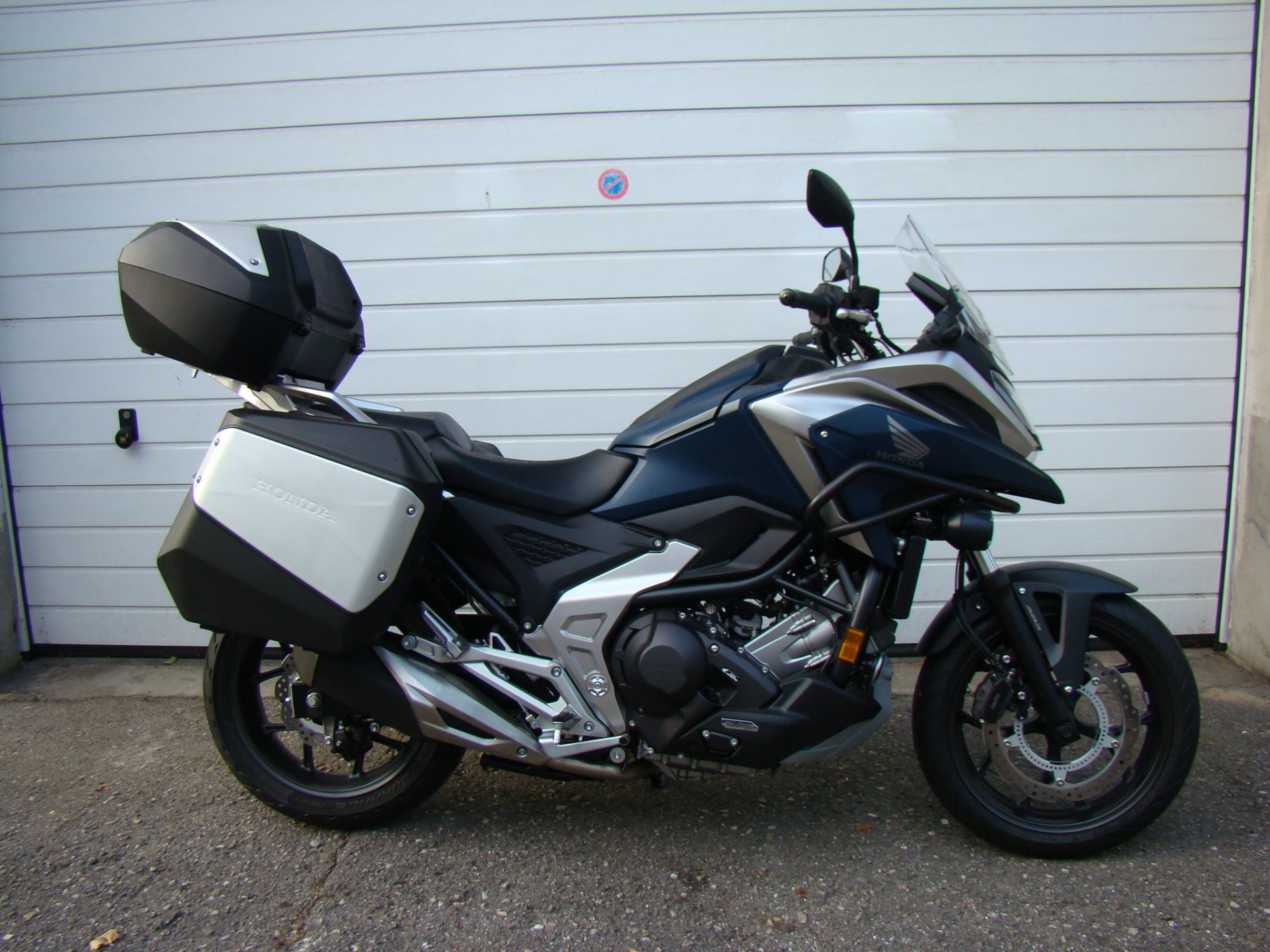 HONDA NC 750 XD Dual Clutch-showroom-element-2