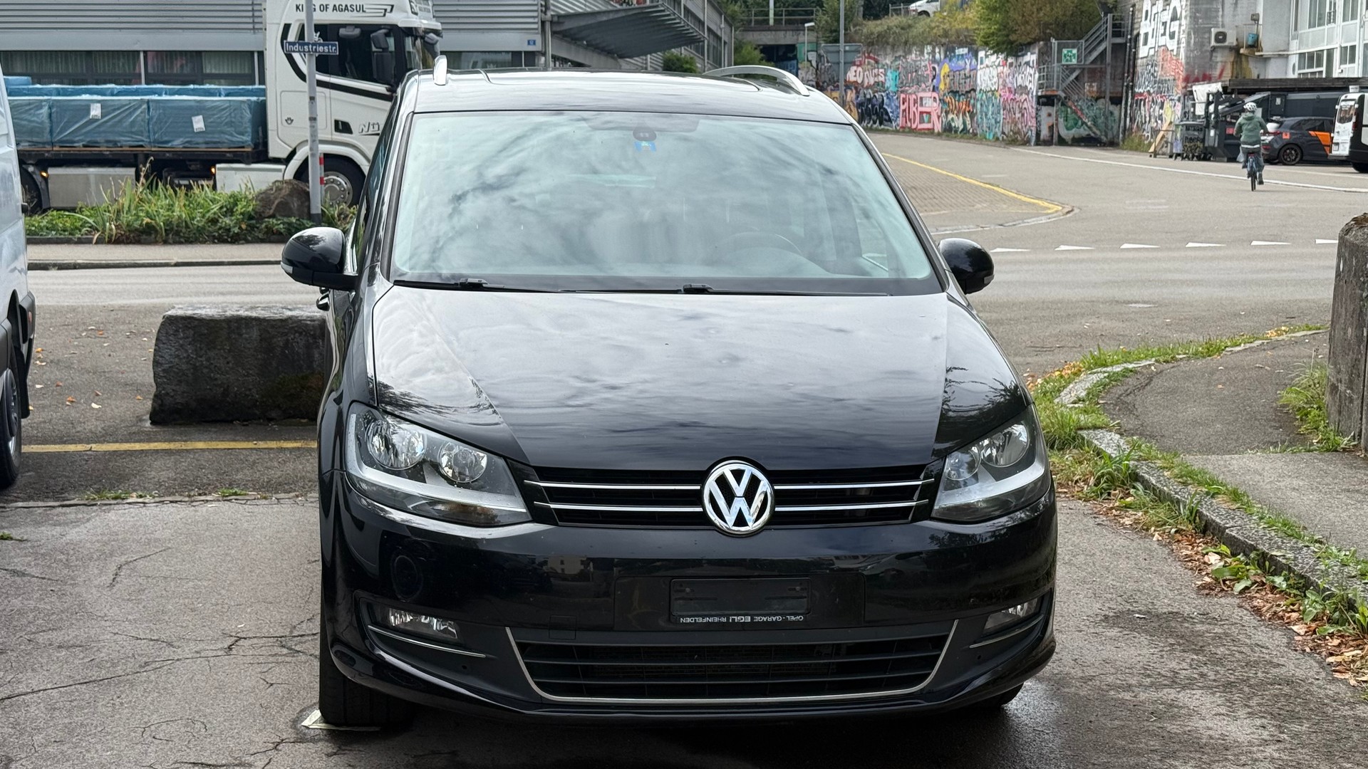 VW Sharan 2.0 TDI BlueMotion Technology Highline DSG-image-1