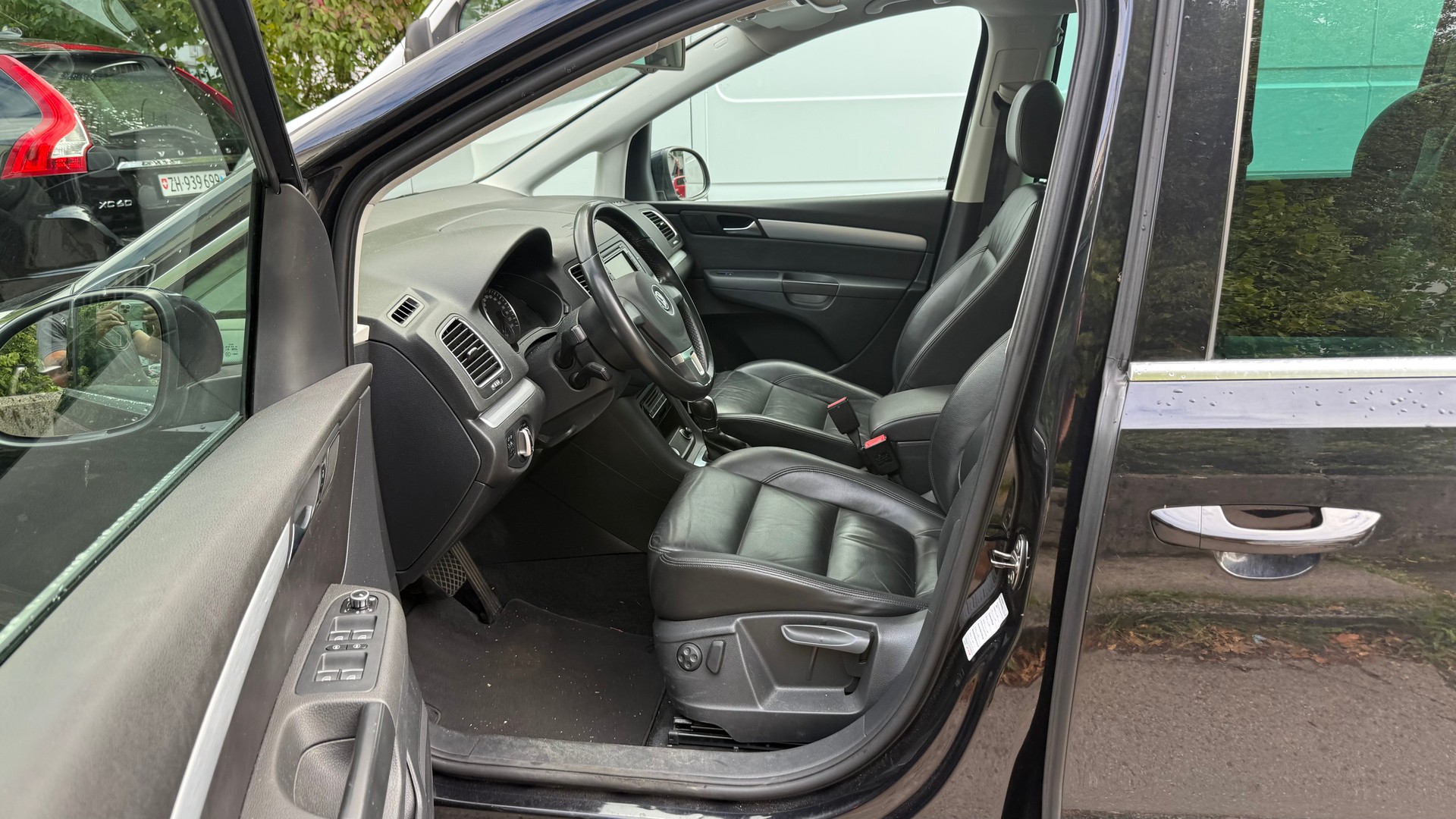 VW Sharan 2.0 TDI BlueMotion Technology Highline DSG-image-6