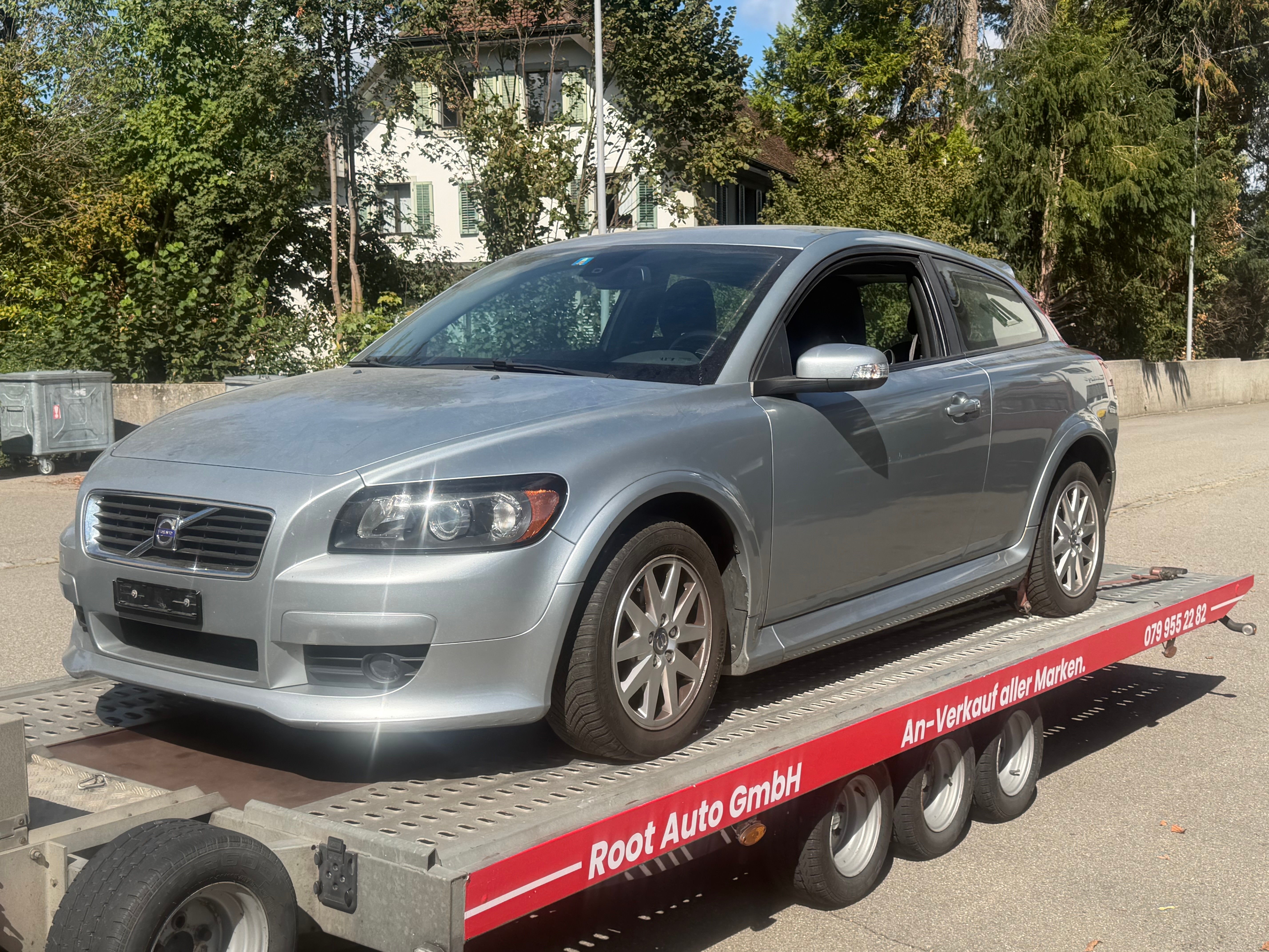 VOLVO C30 2.0 Kinetic — slika 1