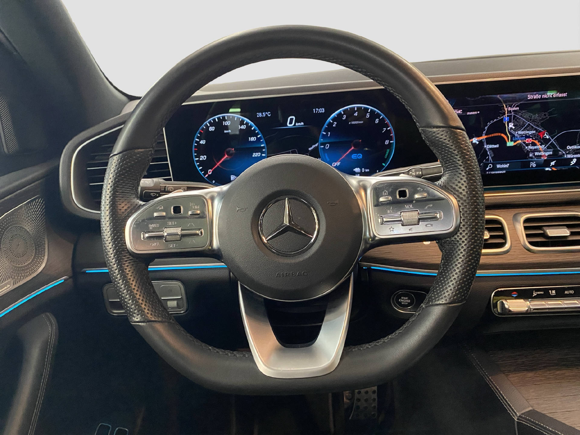 MERCEDES-BENZ GLE 350 e AMG Line 4MATIC-image-9
