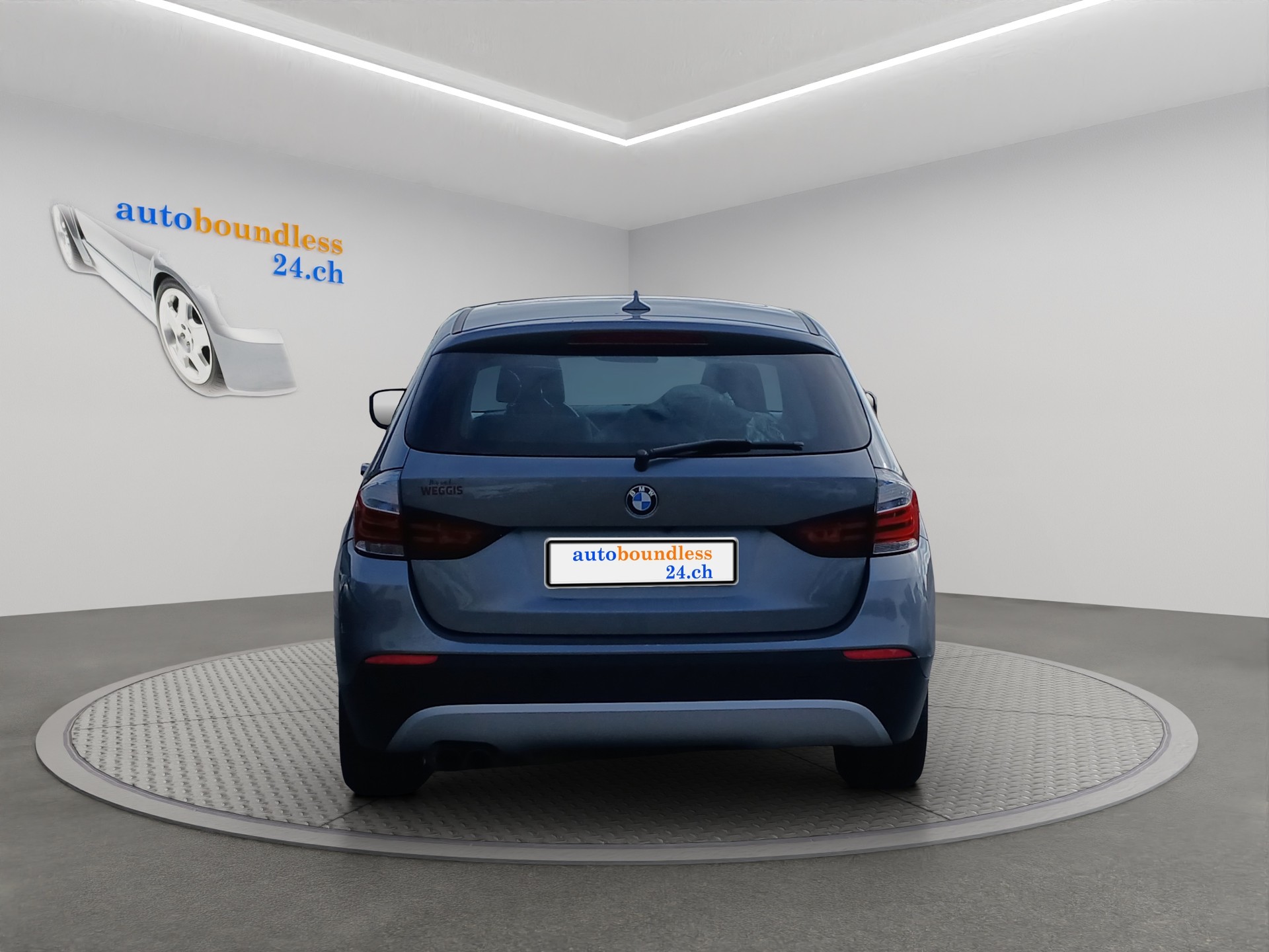 BMW X1 xDrive 28i Steptronic-image-5