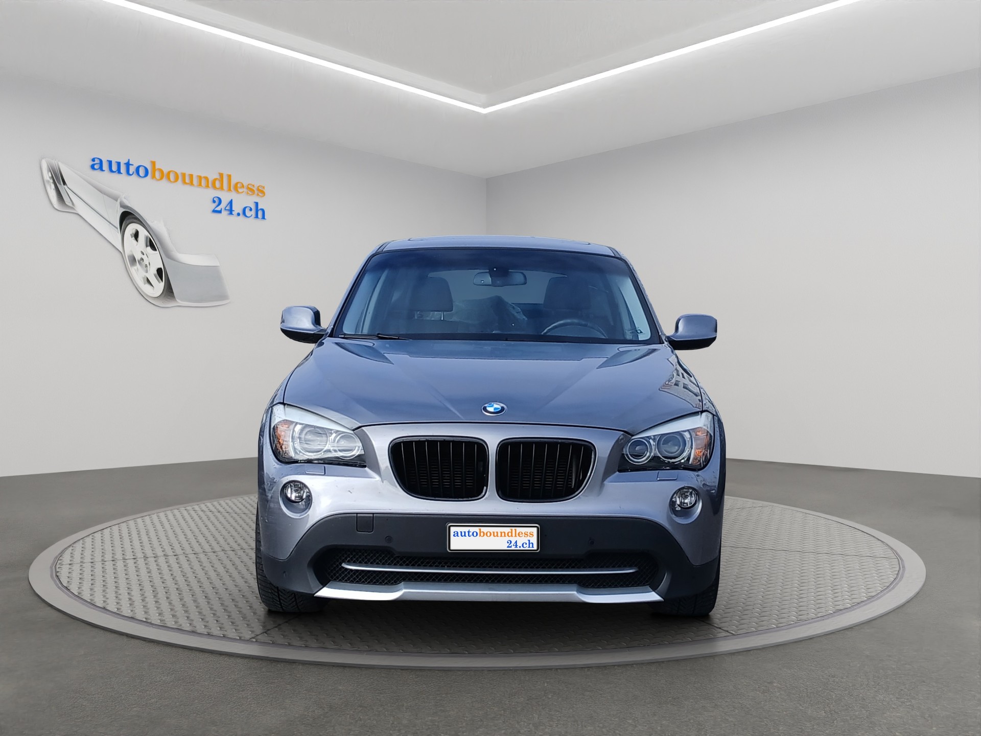 BMW X1 xDrive 28i Steptronic-image-0