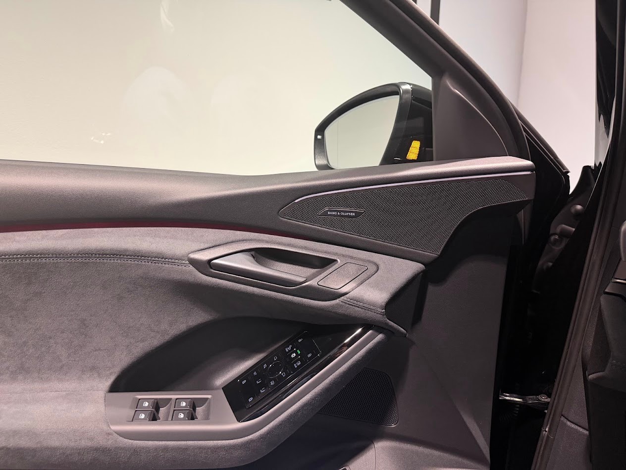 AUDI Q6 e-tron quattro-image-7