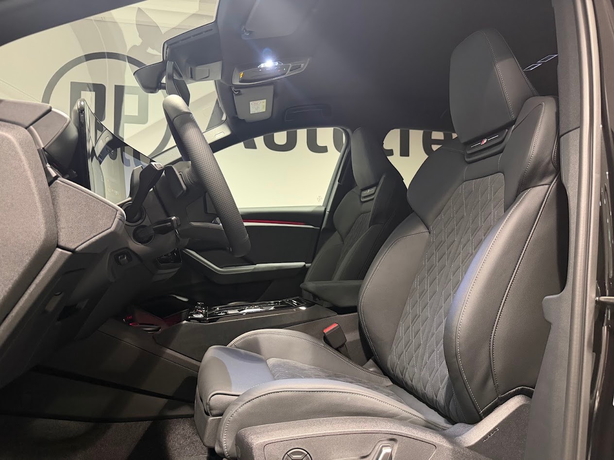 AUDI Q6 e-tron quattro-image-3