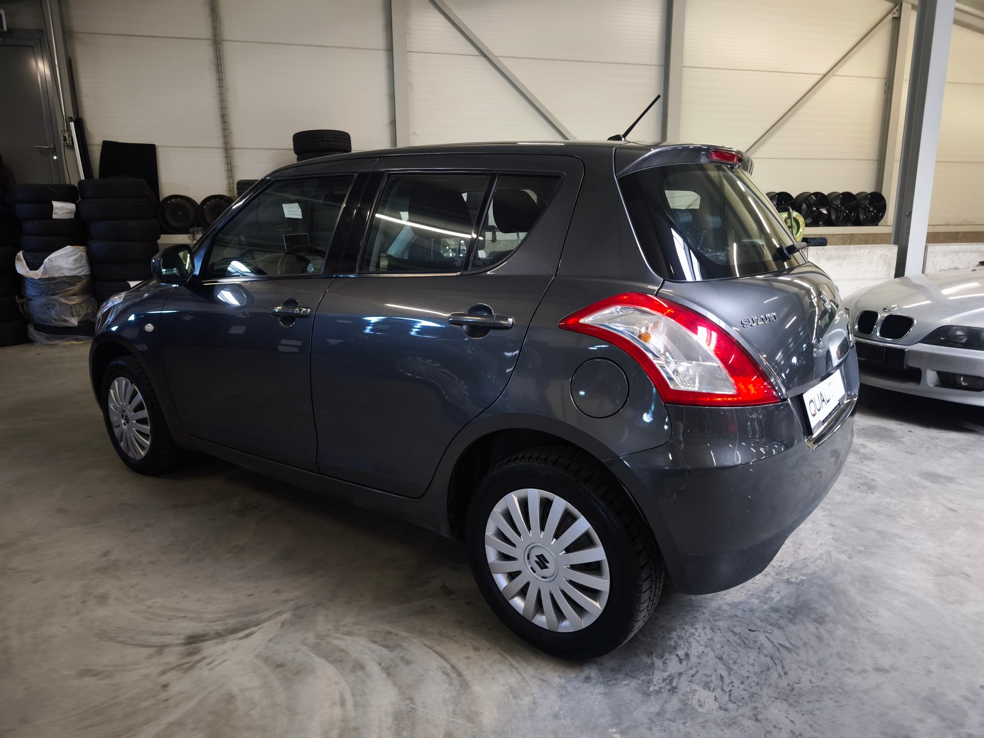 SUZUKI Swift 1.2i 16V GL Top 4x4-image-4
