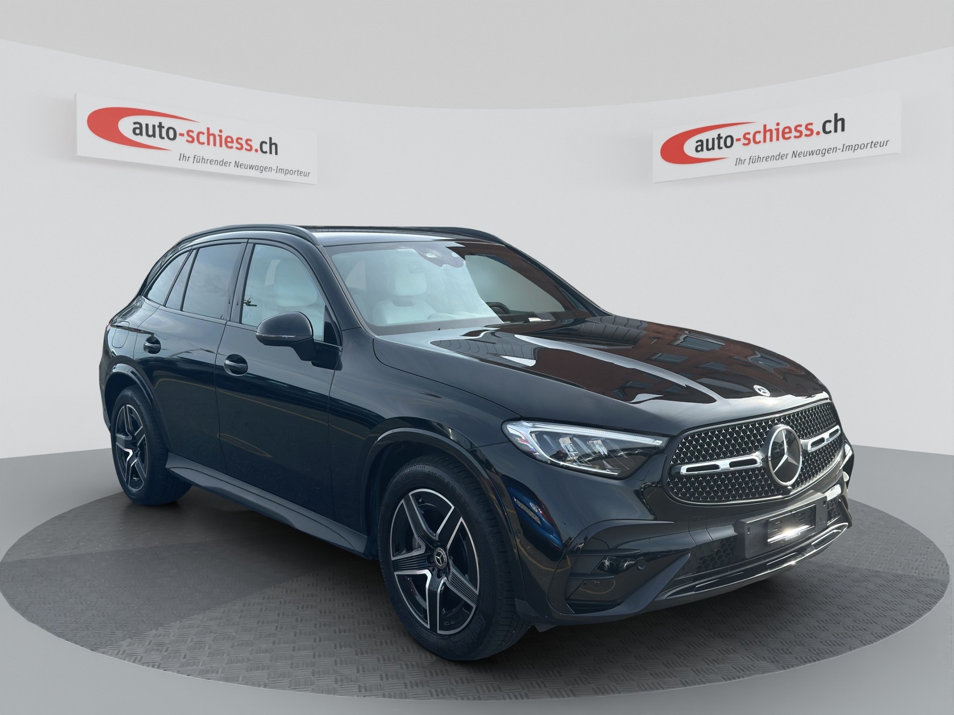 MERCEDES-BENZ GLC 300 d 4Matic AMG Line Night 9G-Tronic-image-0