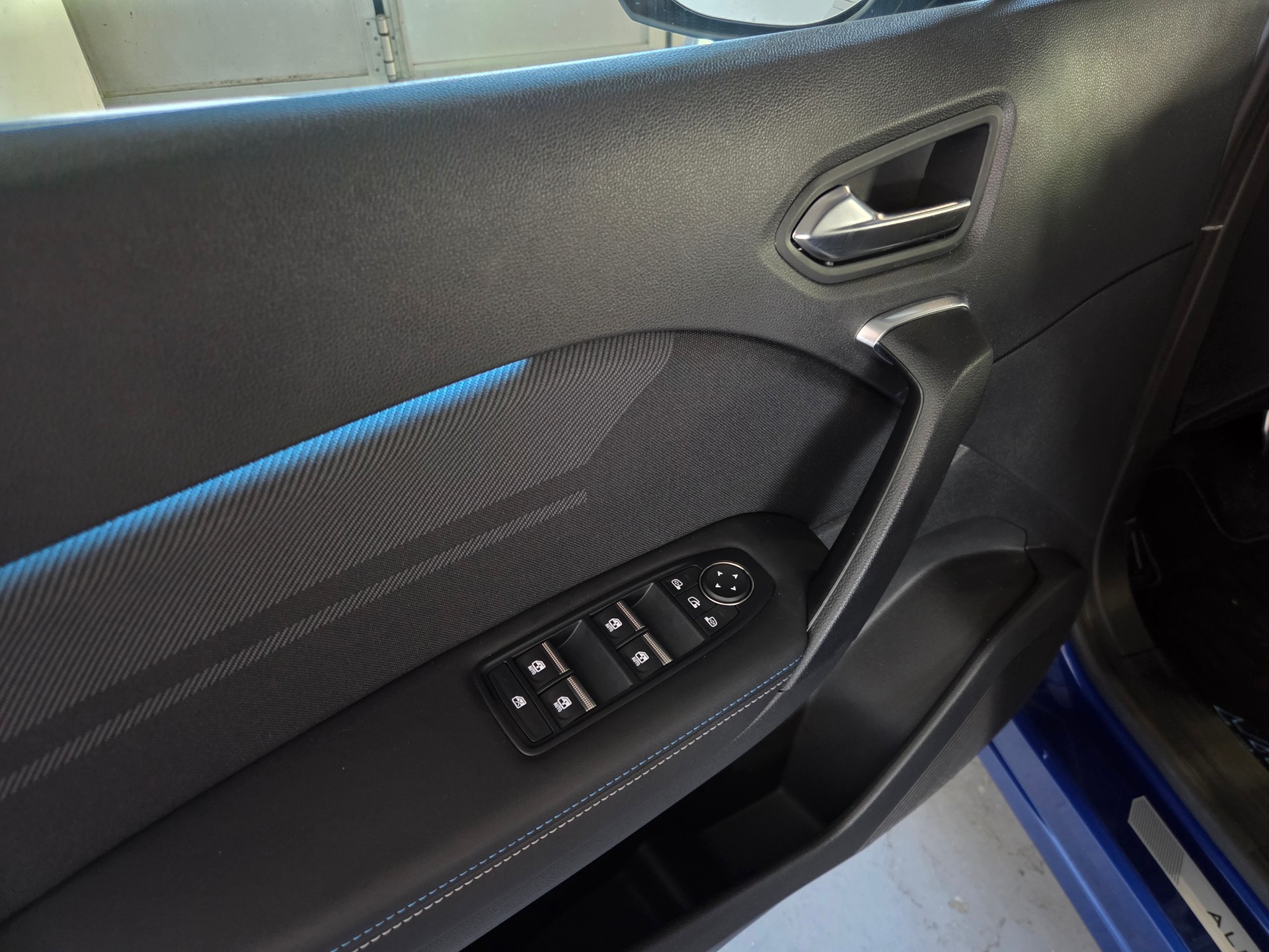 RENAULT Symbioz 1.8 E-Tech esprit Alpine-image-11