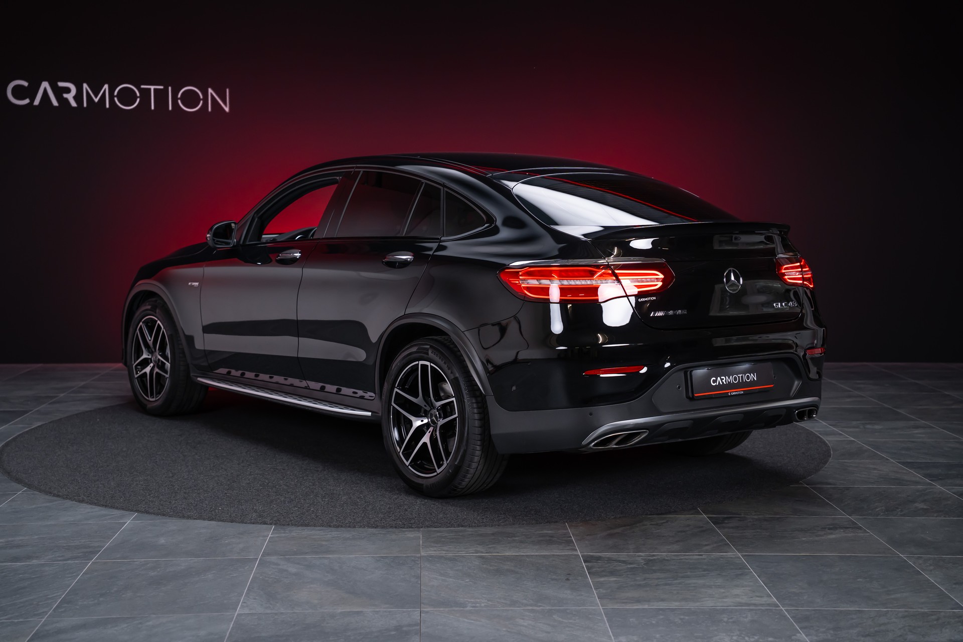 MERCEDES-BENZ GLC 43 AMG 4m Coupé / CH-Fahrzeug / 360°Kamera / Ambientebeleuchtung-image-9