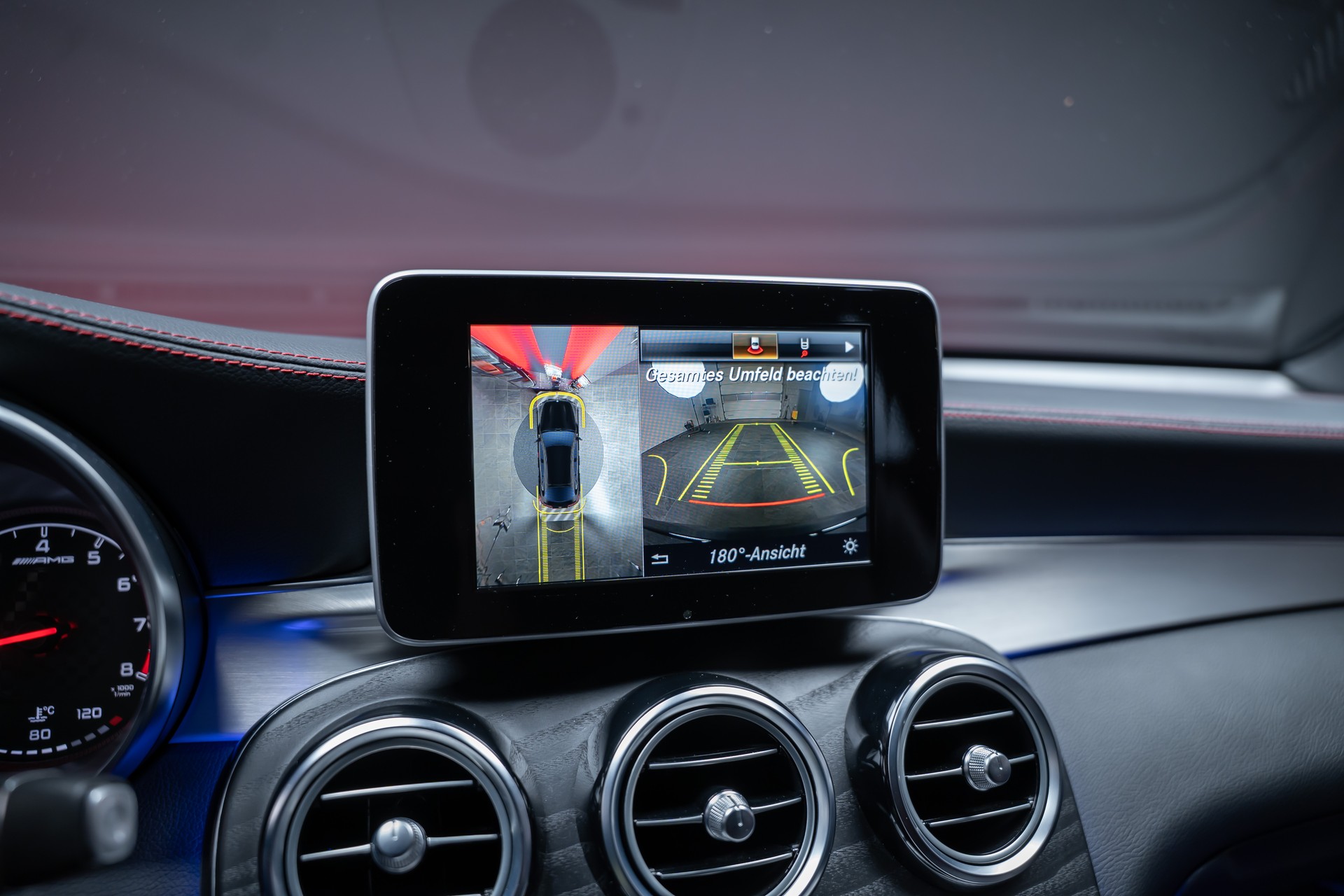 MERCEDES-BENZ GLC 43 AMG 4m Coupé / CH-Fahrzeug / 360°Kamera / Ambientebeleuchtung-image-31