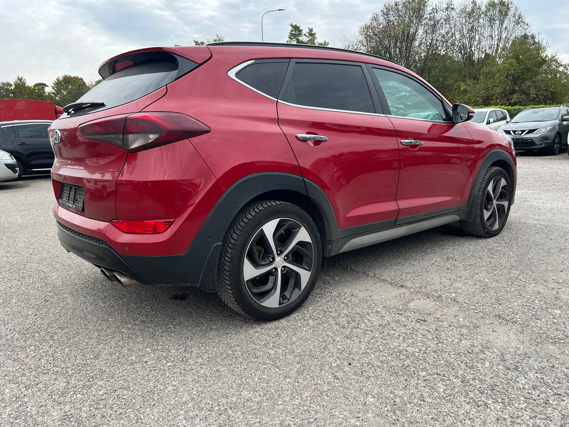 HYUNDAI Tucson 2.0 CRDI Vertex 4WD Automatic-image-2