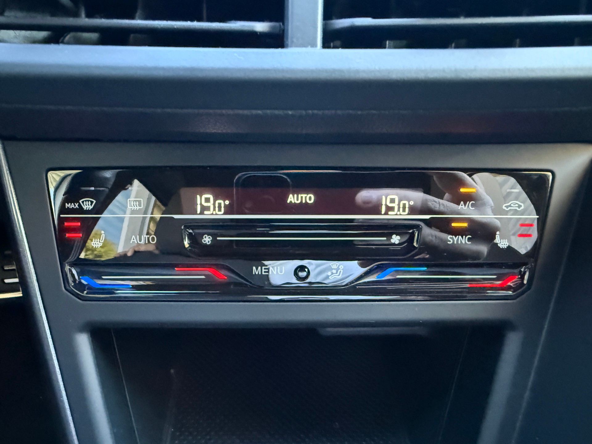 VW Polo 2.0 TSI GTI DSG *** DISTANZREGLER ***-image-18