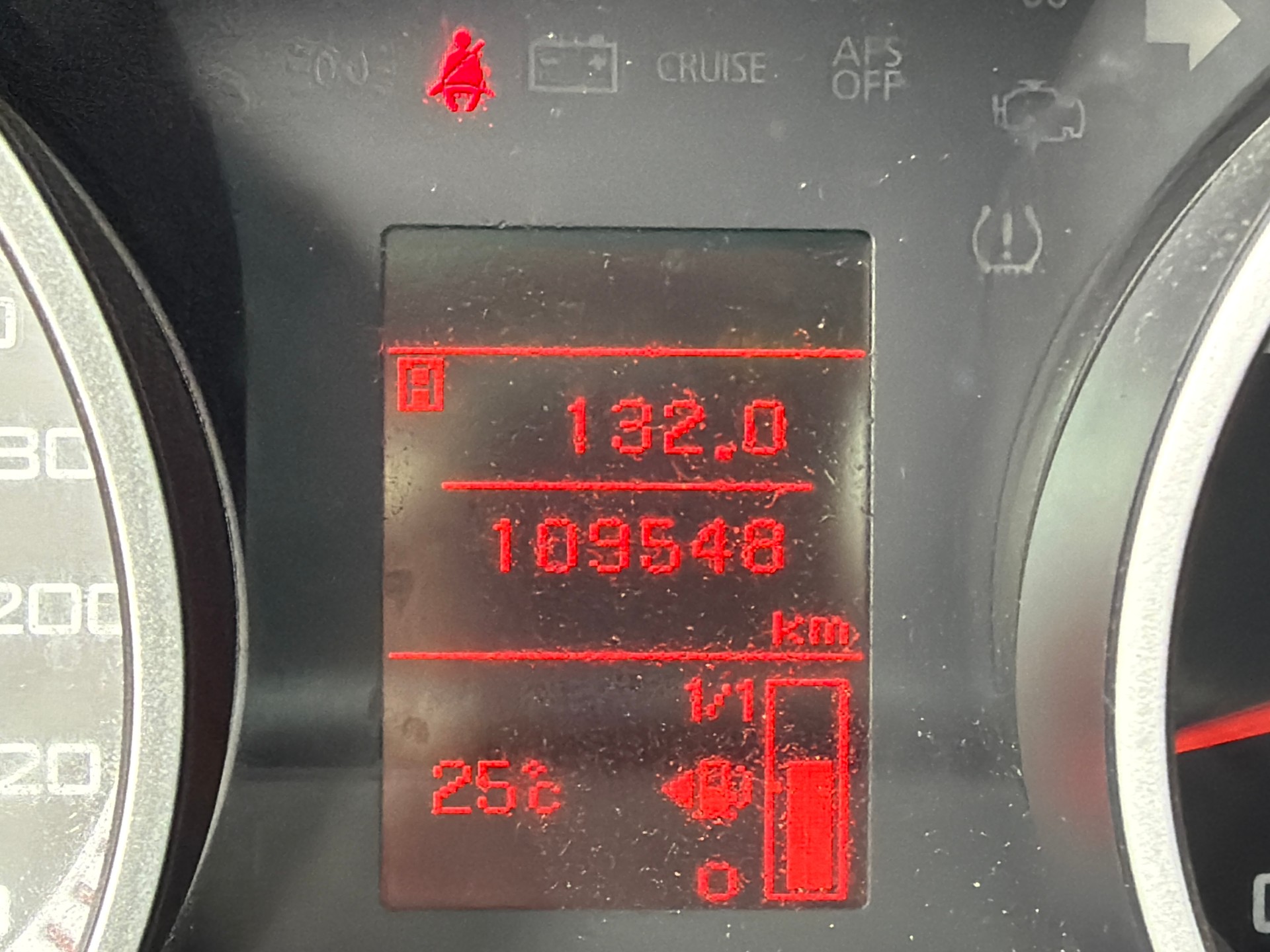 PEUGEOT 4007 2.2 HDi Platinum Edition-image-11