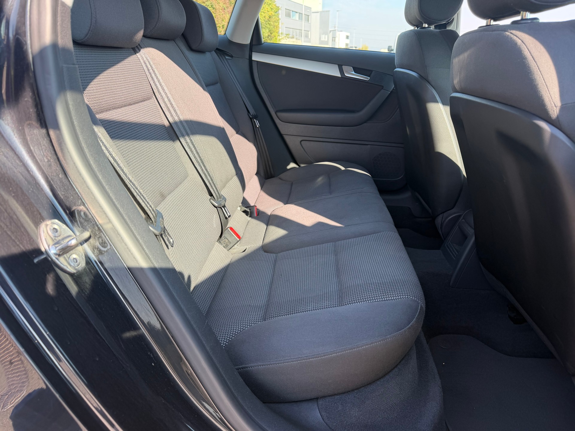 AUDI A3 Sportback 1.2 TFSI Ambiente-image-5