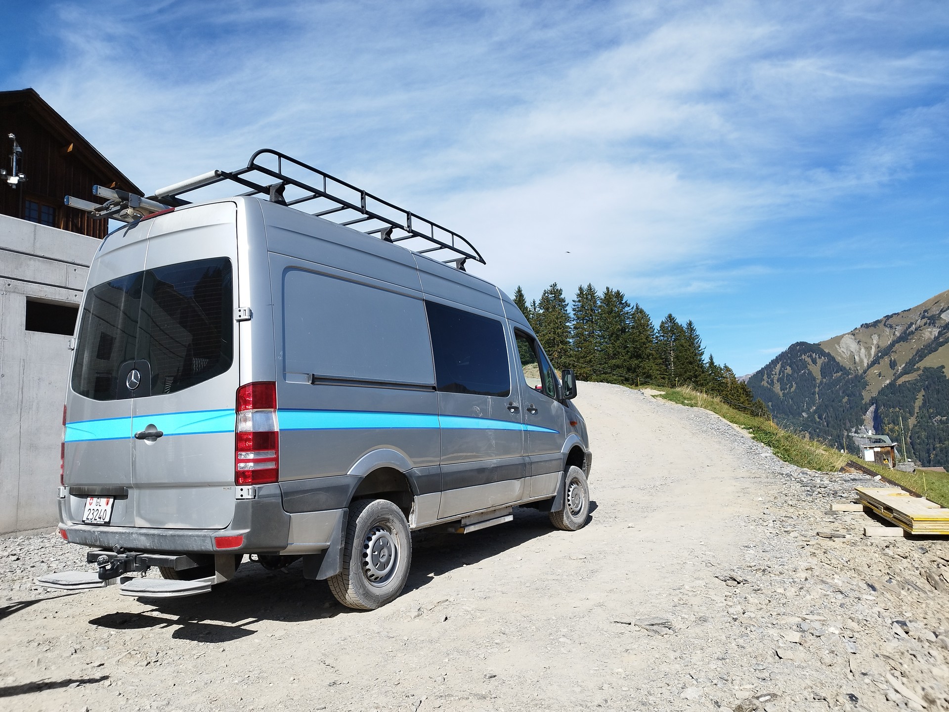 MERCEDES-BENZ 319 CDI 4x4 L2H2-image-2