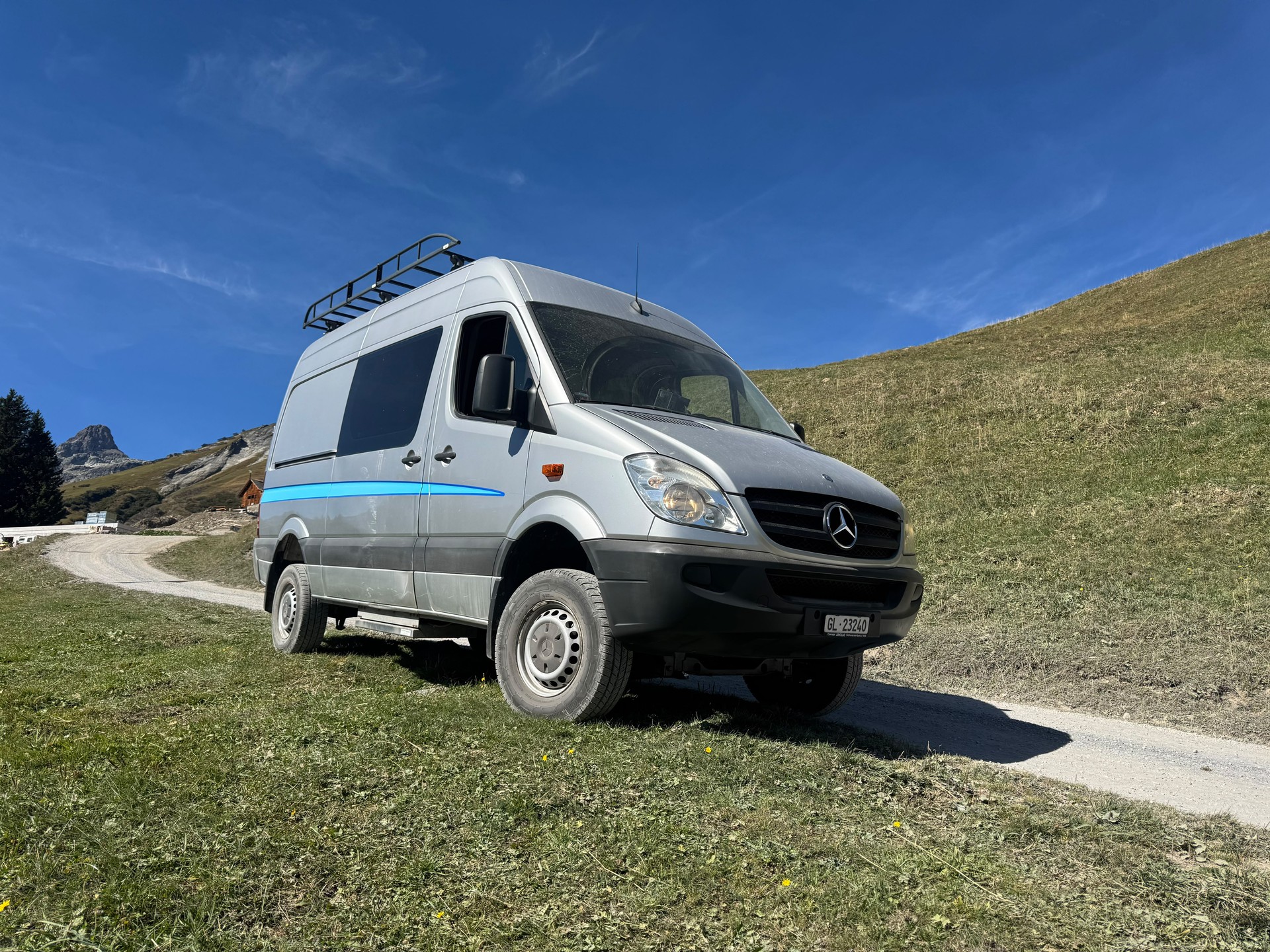MERCEDES-BENZ 319 CDI 4x4 L2H2-image-0