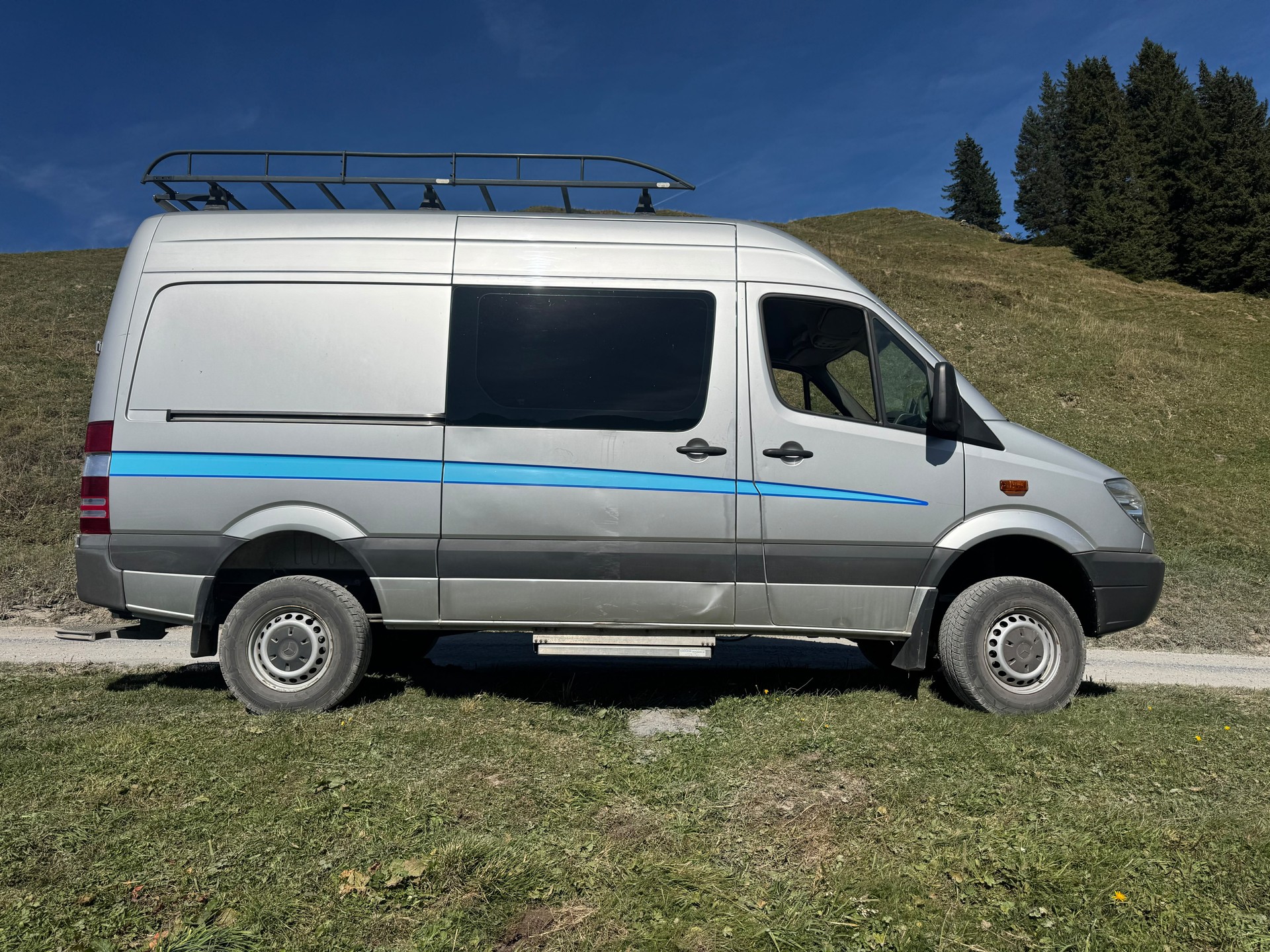 MERCEDES-BENZ 319 CDI 4x4 L2H2-image-1