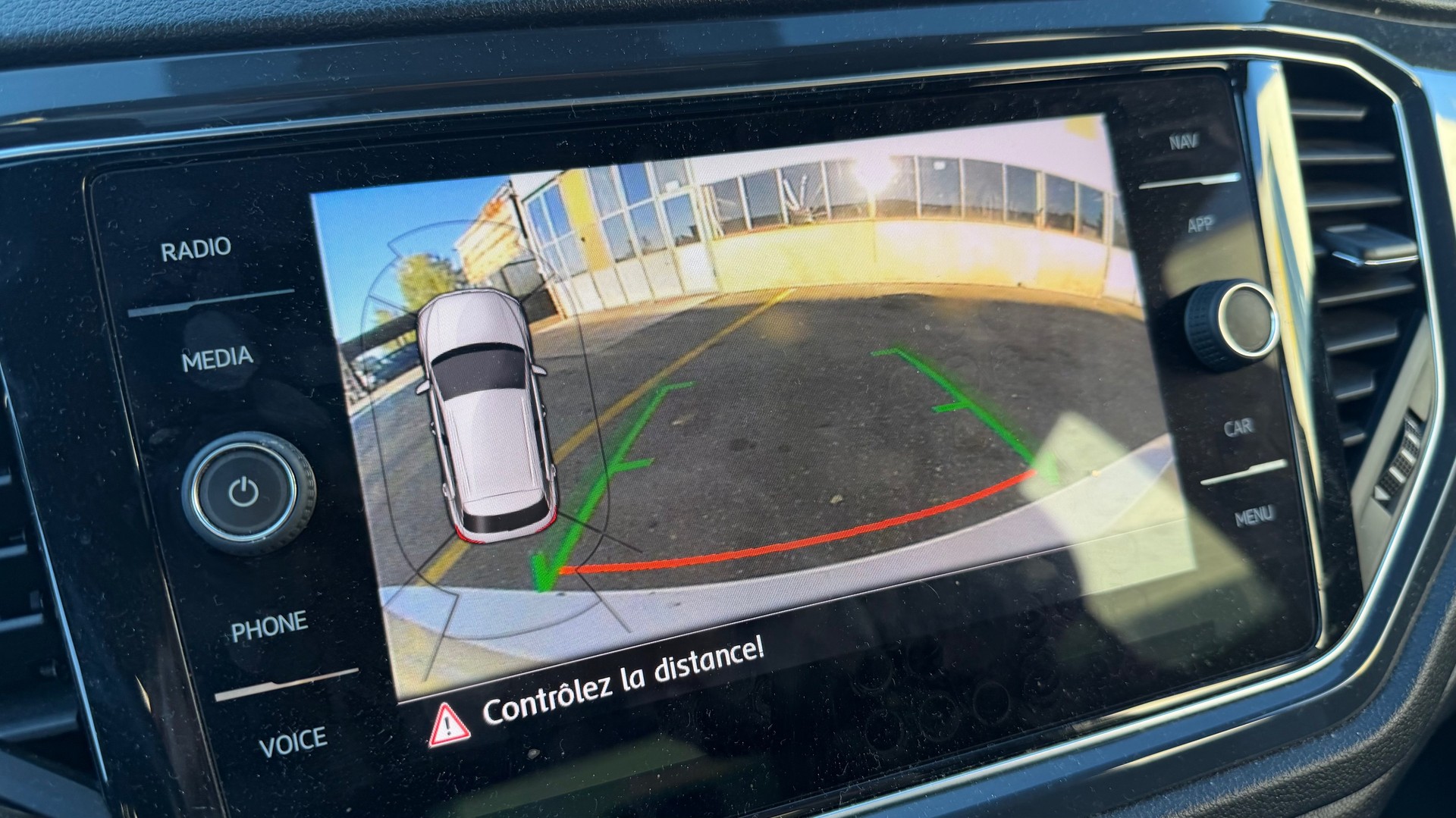 VW T-Roc 2.0 TSI Sport DSG 4Motion-image-11