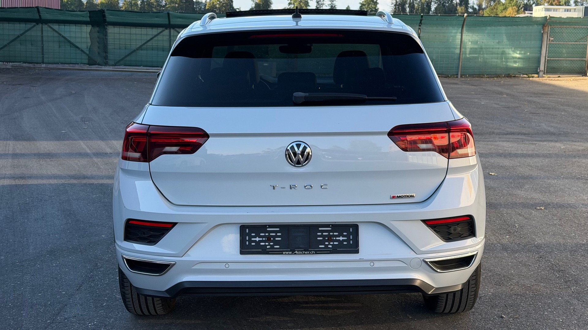 VW T-Roc 2.0 TSI Sport DSG 4Motion-image-5