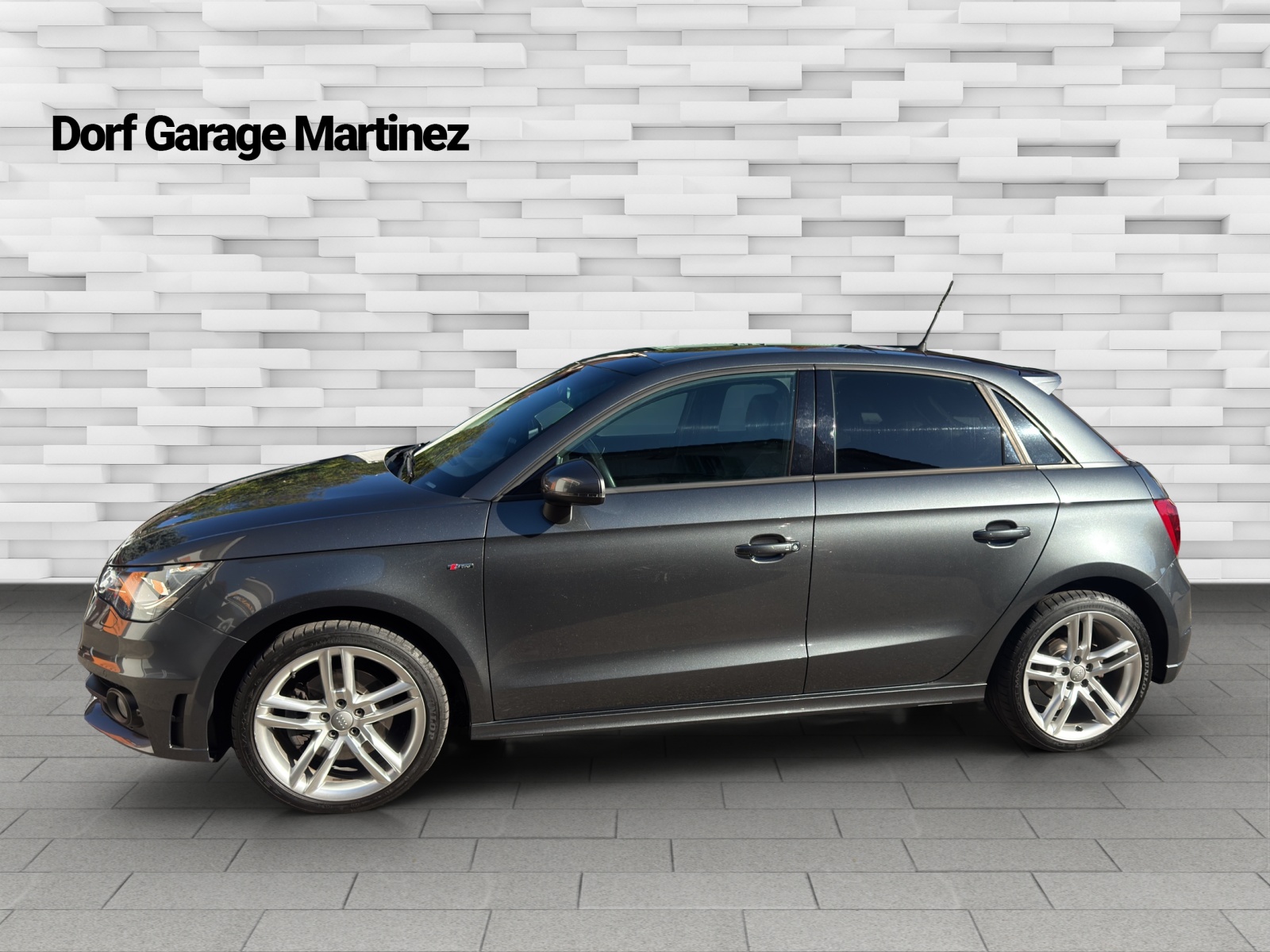AUDI A1 Sportback 1.4 TFSI Ambition-image-2