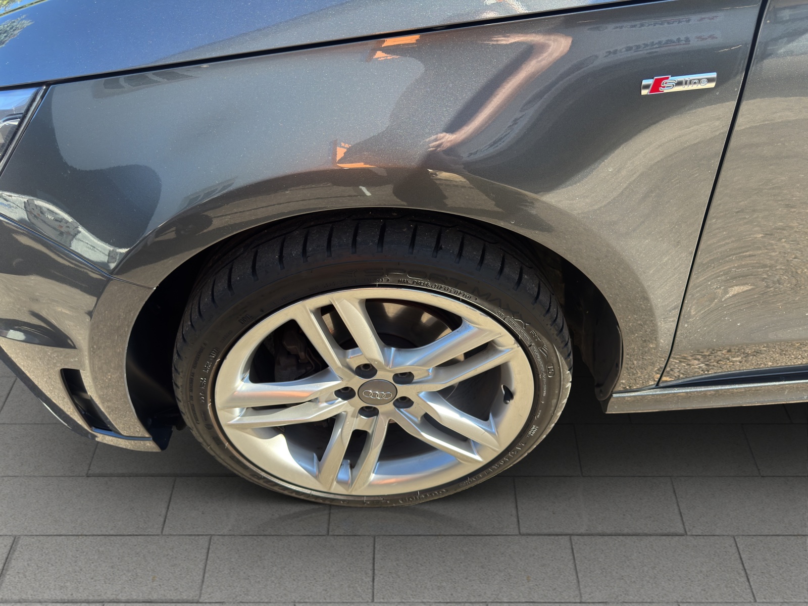 AUDI A1 Sportback 1.4 TFSI Ambition-image-8