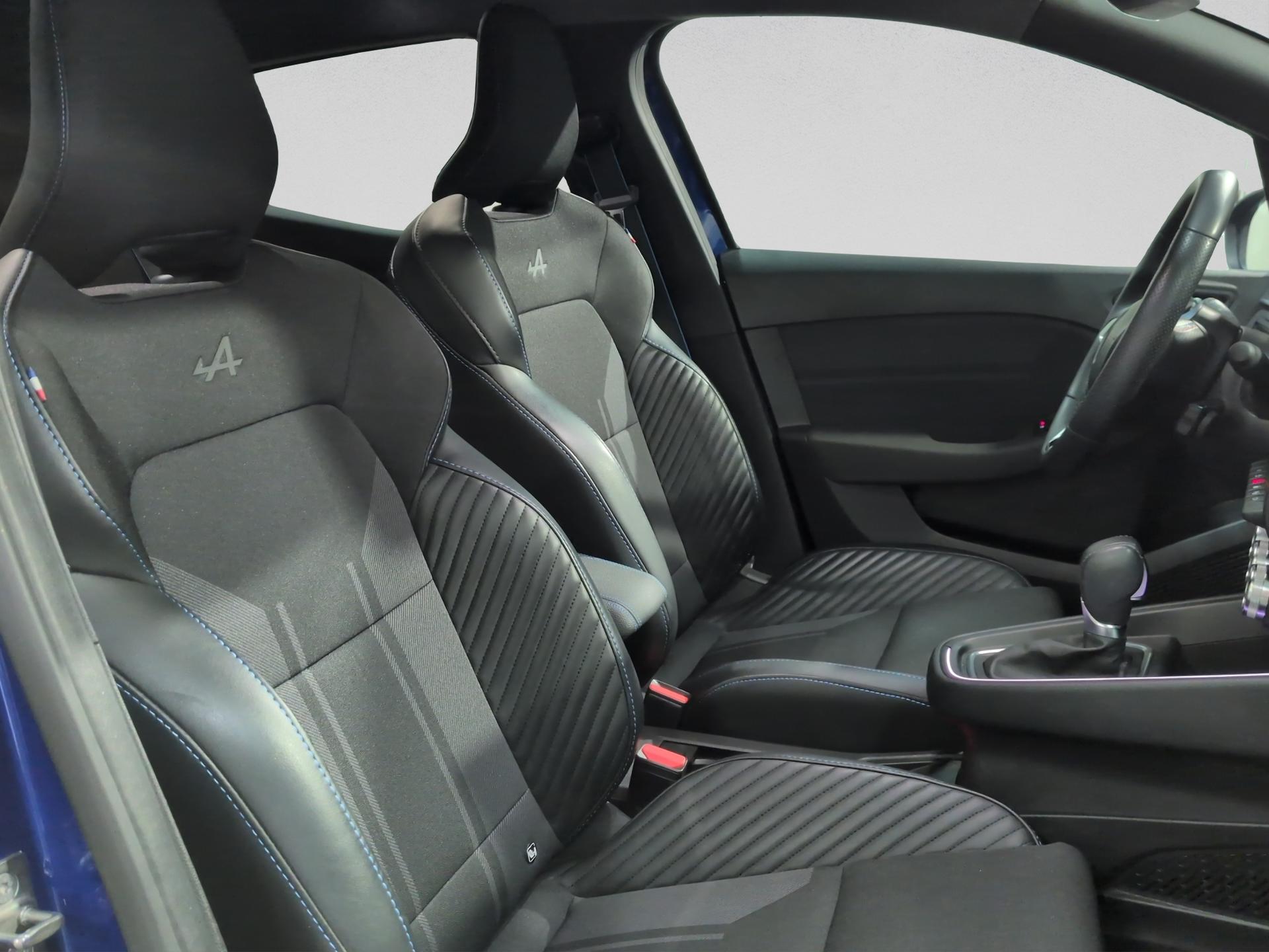 RENAULT Clio 1.6 E-Tech Esprit Alpine-image-16