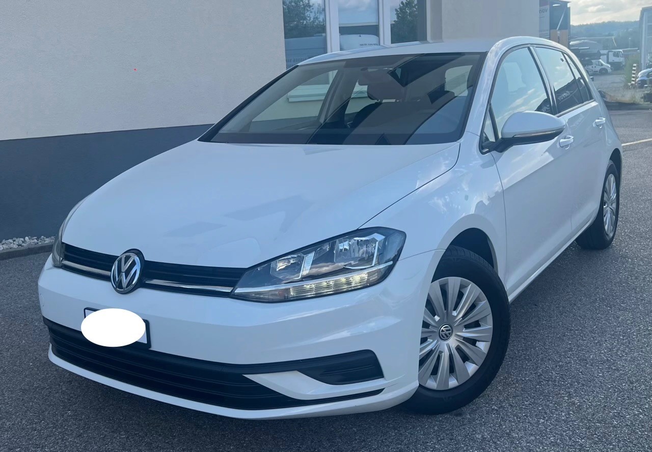 VW Golf 1.0 TSI Trendline-image-5