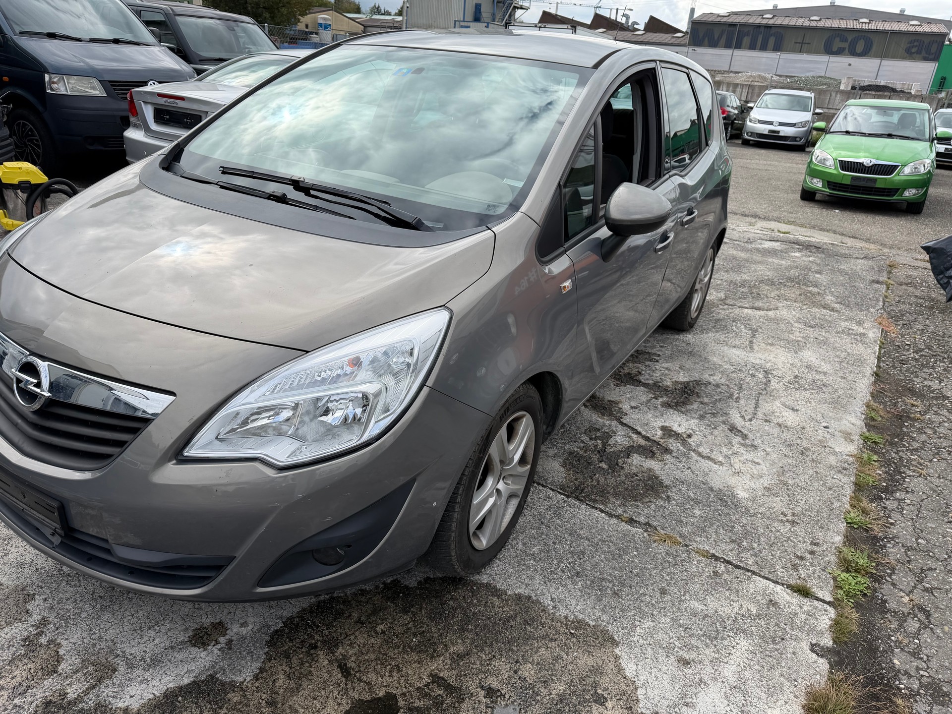 OPEL Meriva 1.7 CDTi Cosmo Automatic-image-2