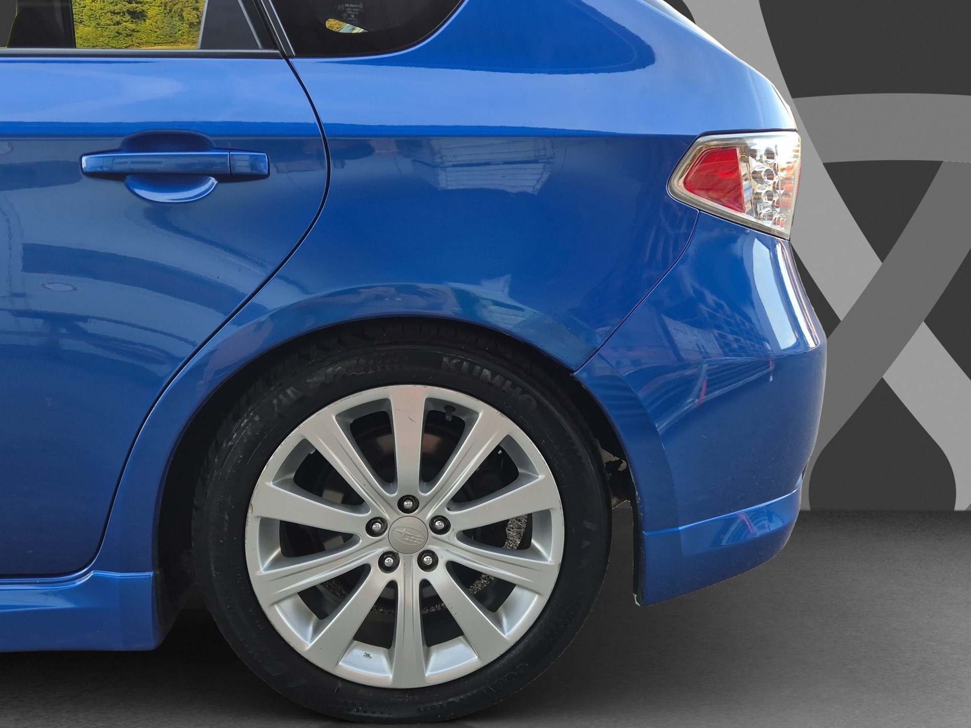 SUBARU Impreza 2.0R Comfort S manuelles Getriebe mit Untersetzung und Anhängerkupplung-image-15