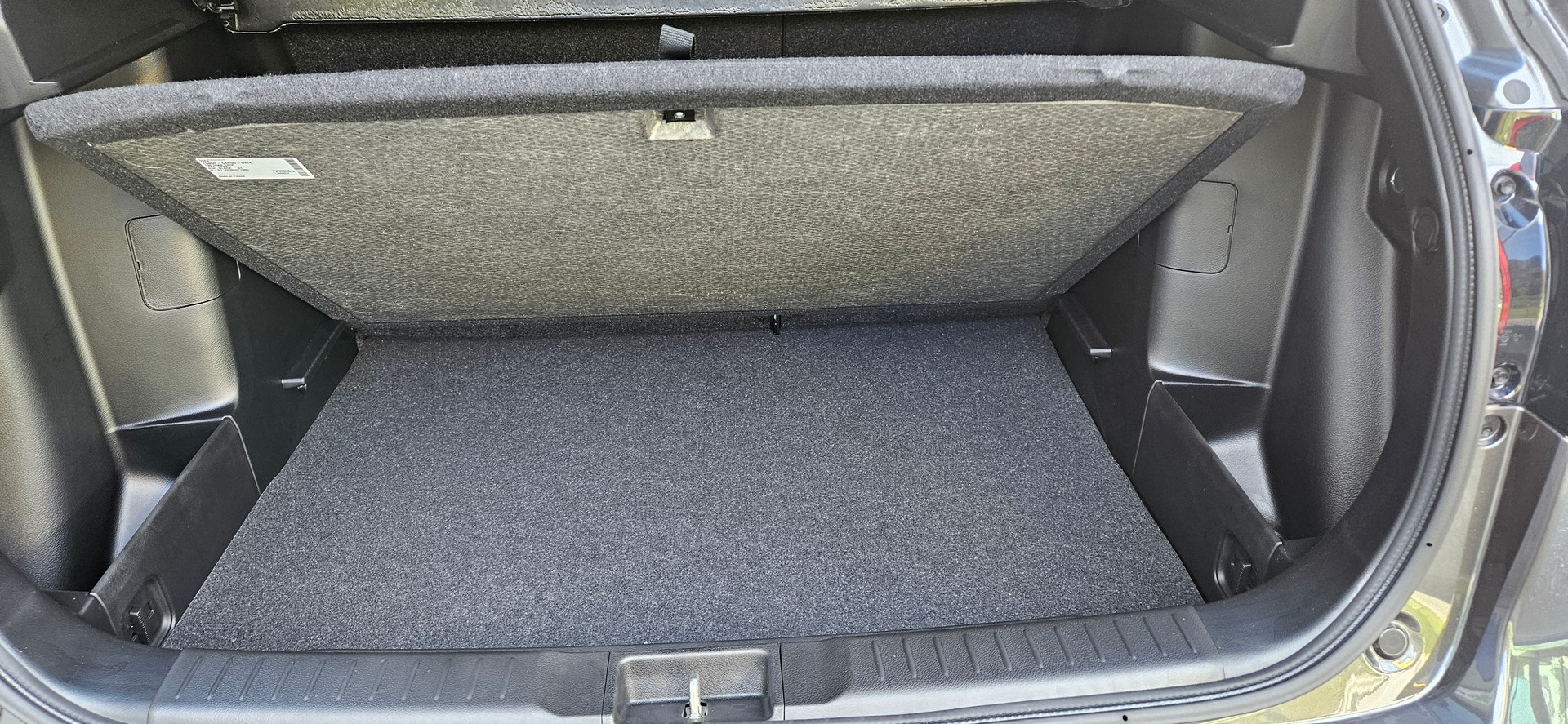 SUZUKI Vitara 1.4 Boosterjet Compact + 4x4 Hybrid-image-10