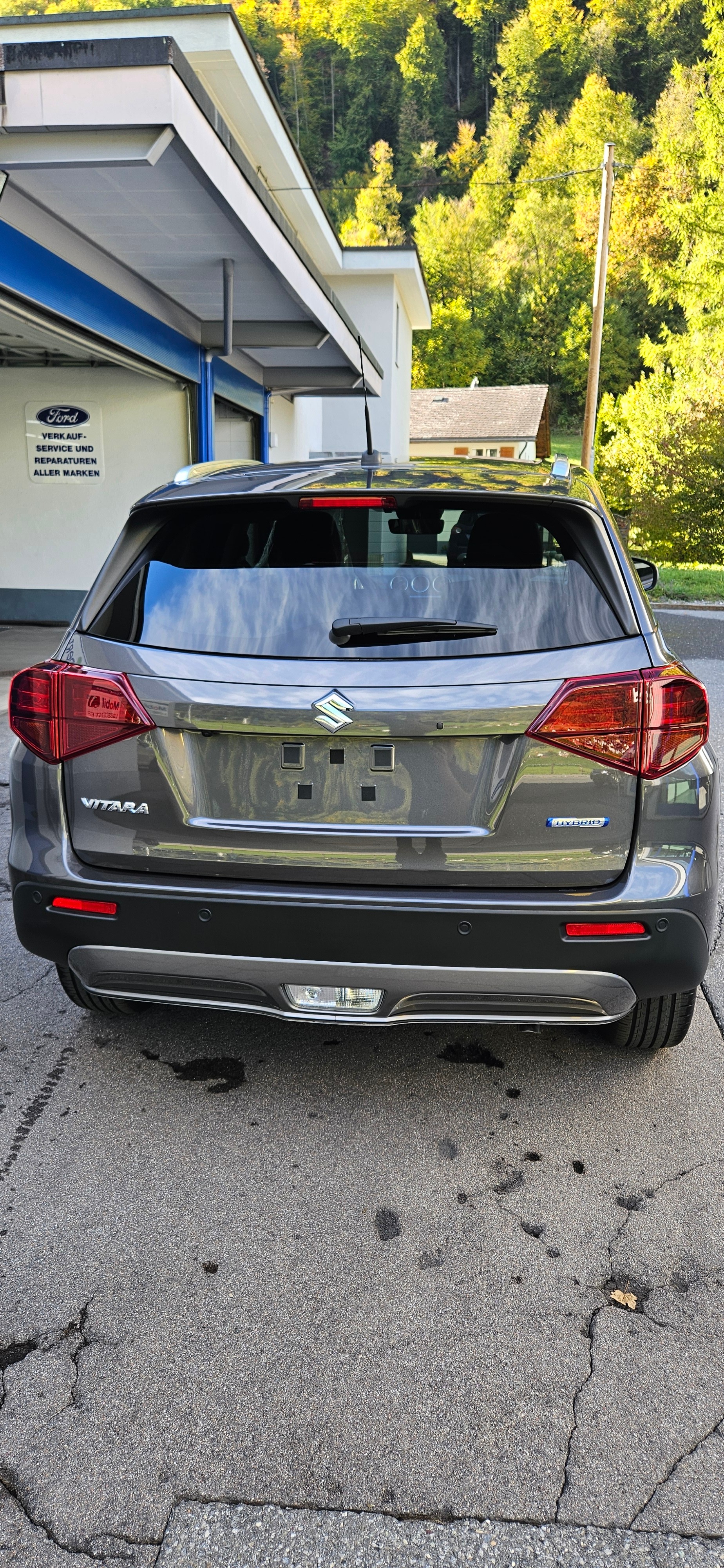 SUZUKI Vitara 1.4 Boosterjet Compact + 4x4 Hybrid-image-2