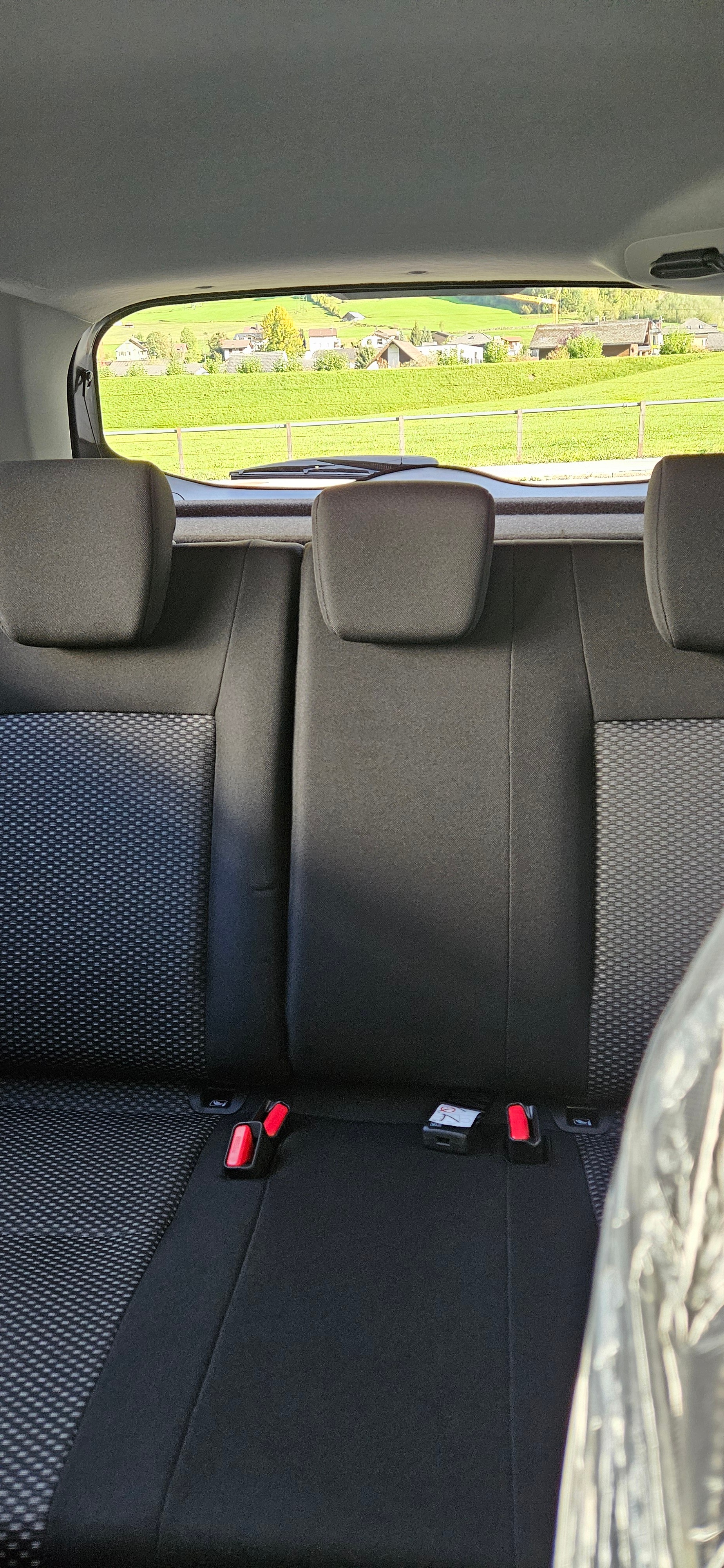 SUZUKI Vitara 1.4 Boosterjet Compact + 4x4 Hybrid-image-5