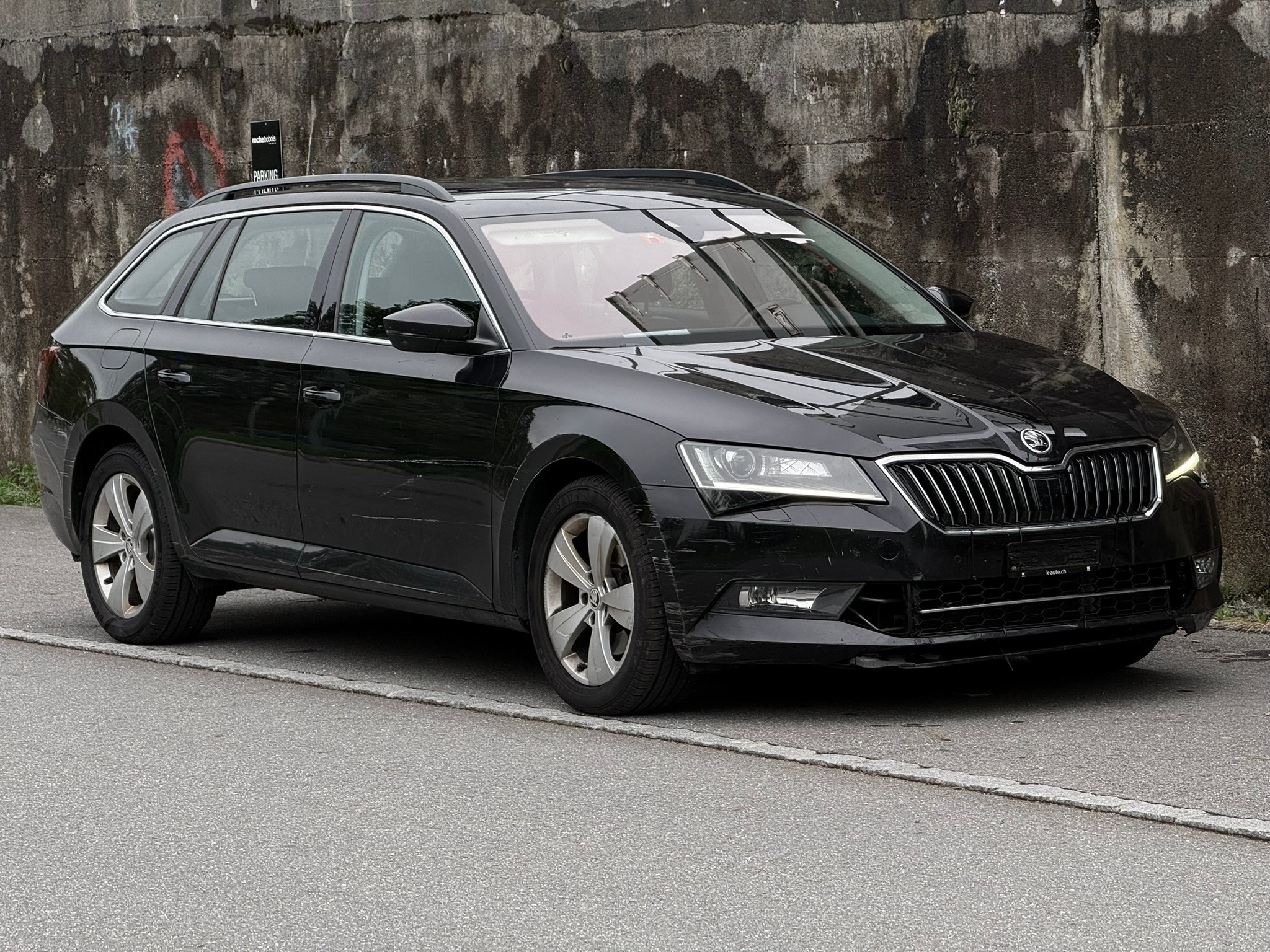 Car photo