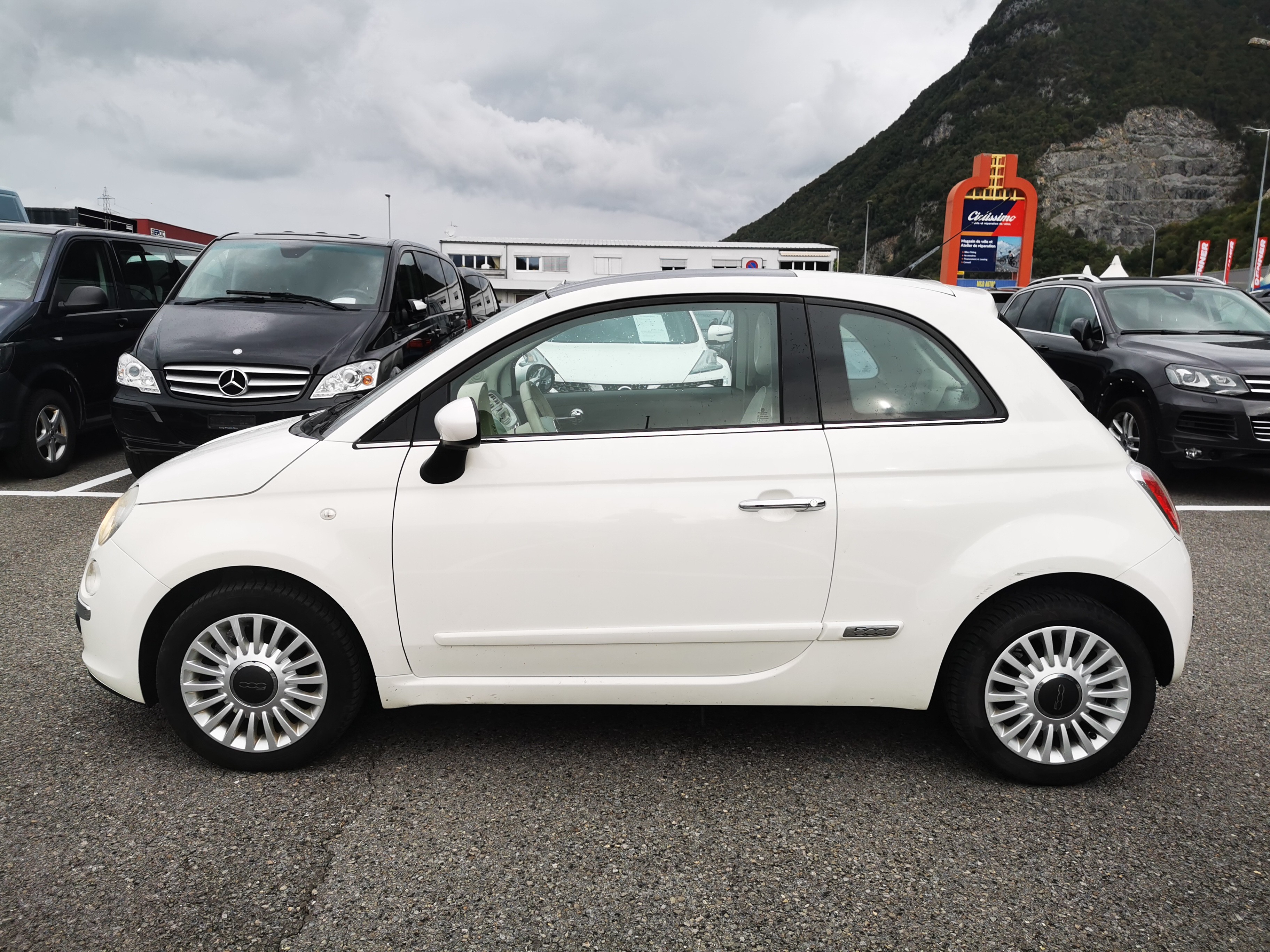 Car photo