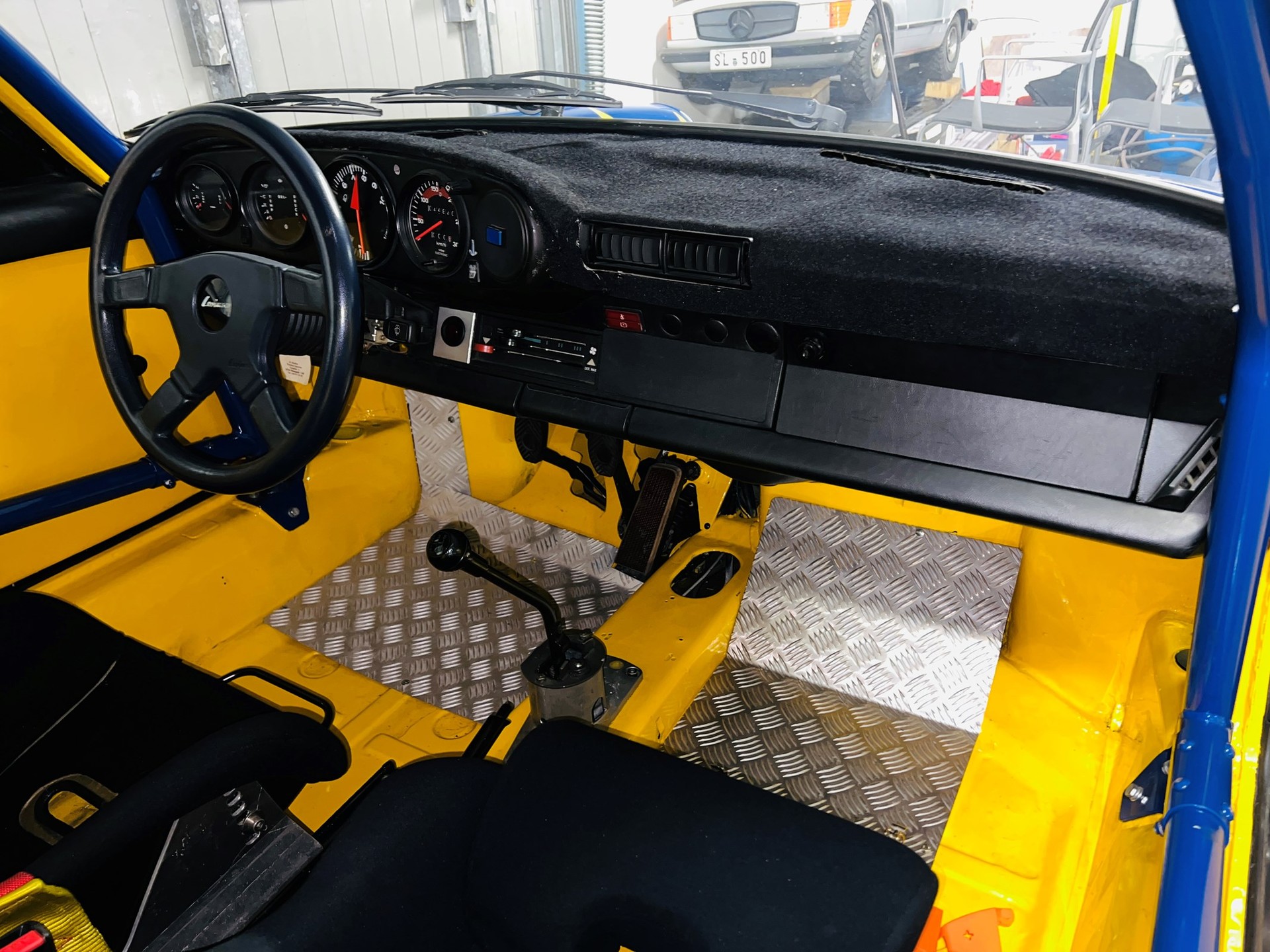 PORSCHE 911 CARRERA RSR "IROC Nachbau Chrzanowski & Klein" ex. Enzo Calderari-image-4