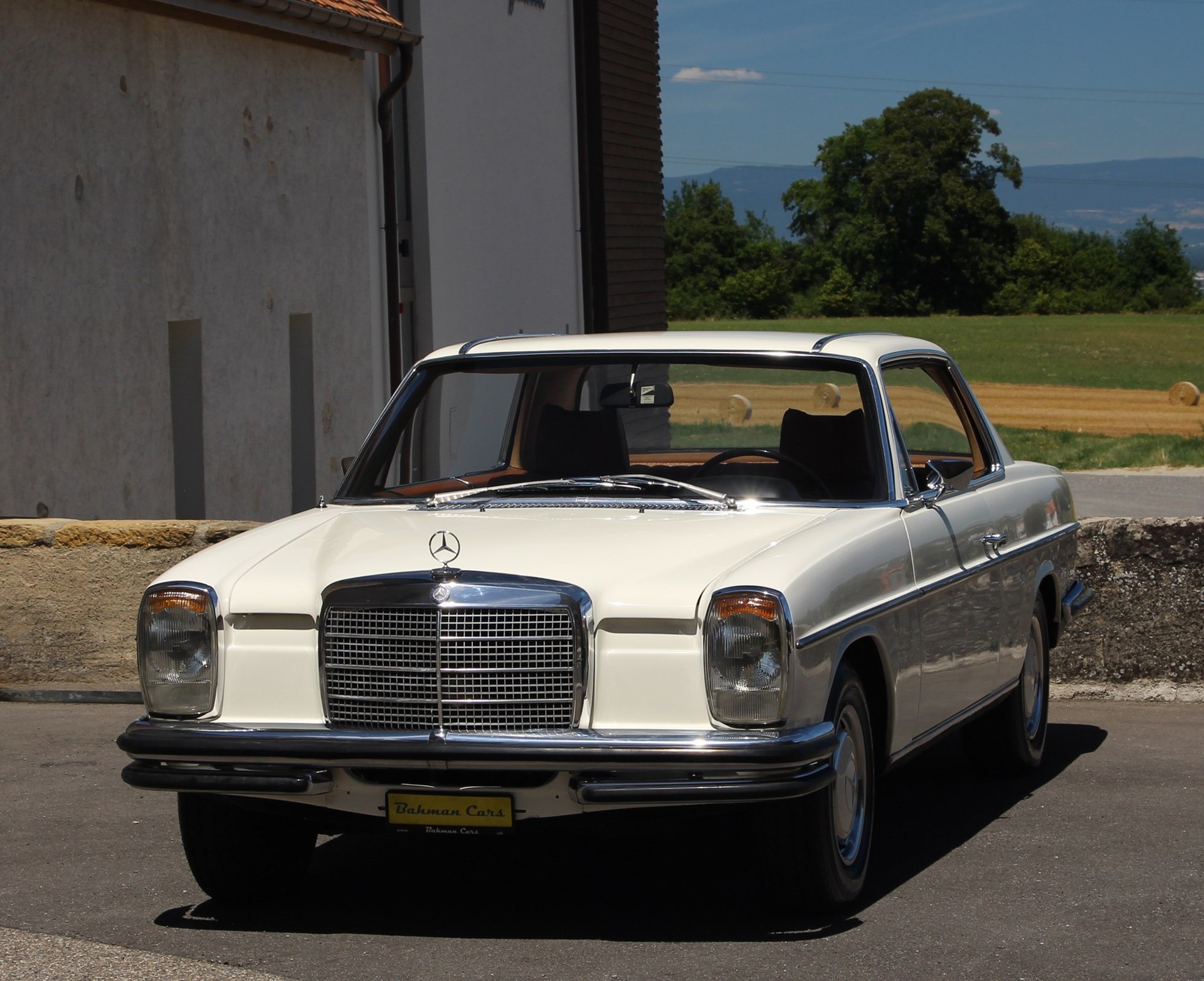 MERCEDES-BENZ 250 C – Strich 8 Coupé-image-2