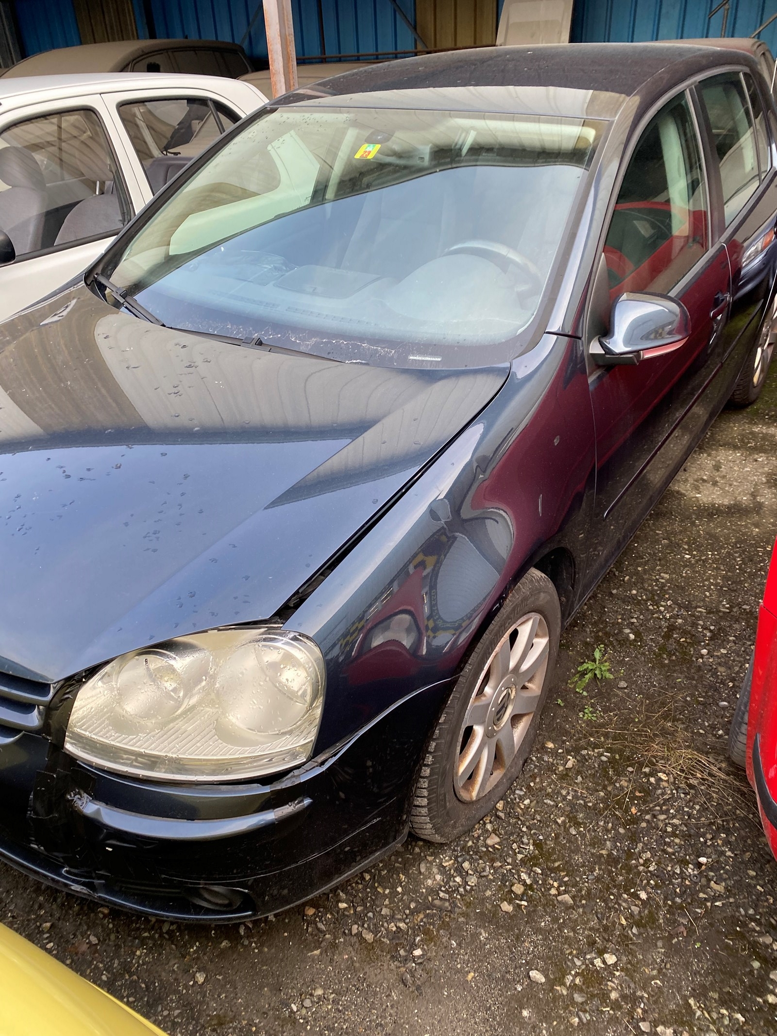 VW Golf 2.0 FSI Comfortline-image-1
