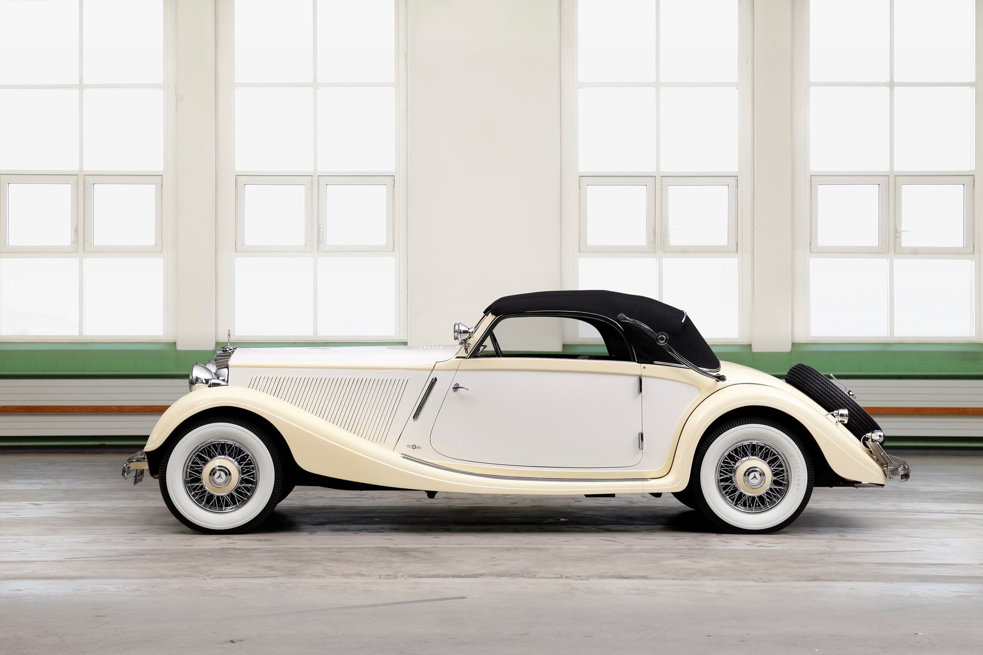 MERCEDES-BENZ 290 Cabriolet A lang W18-image-0