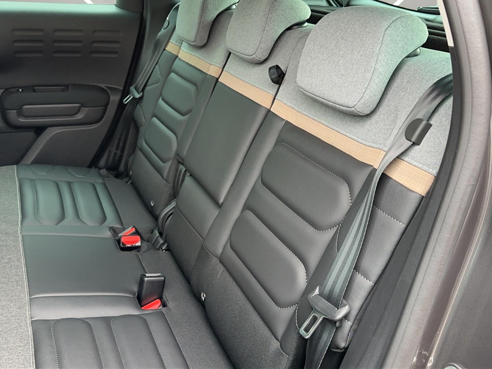 CITROEN C3 Aircross 1.2 130 Swiss Edition-image-9