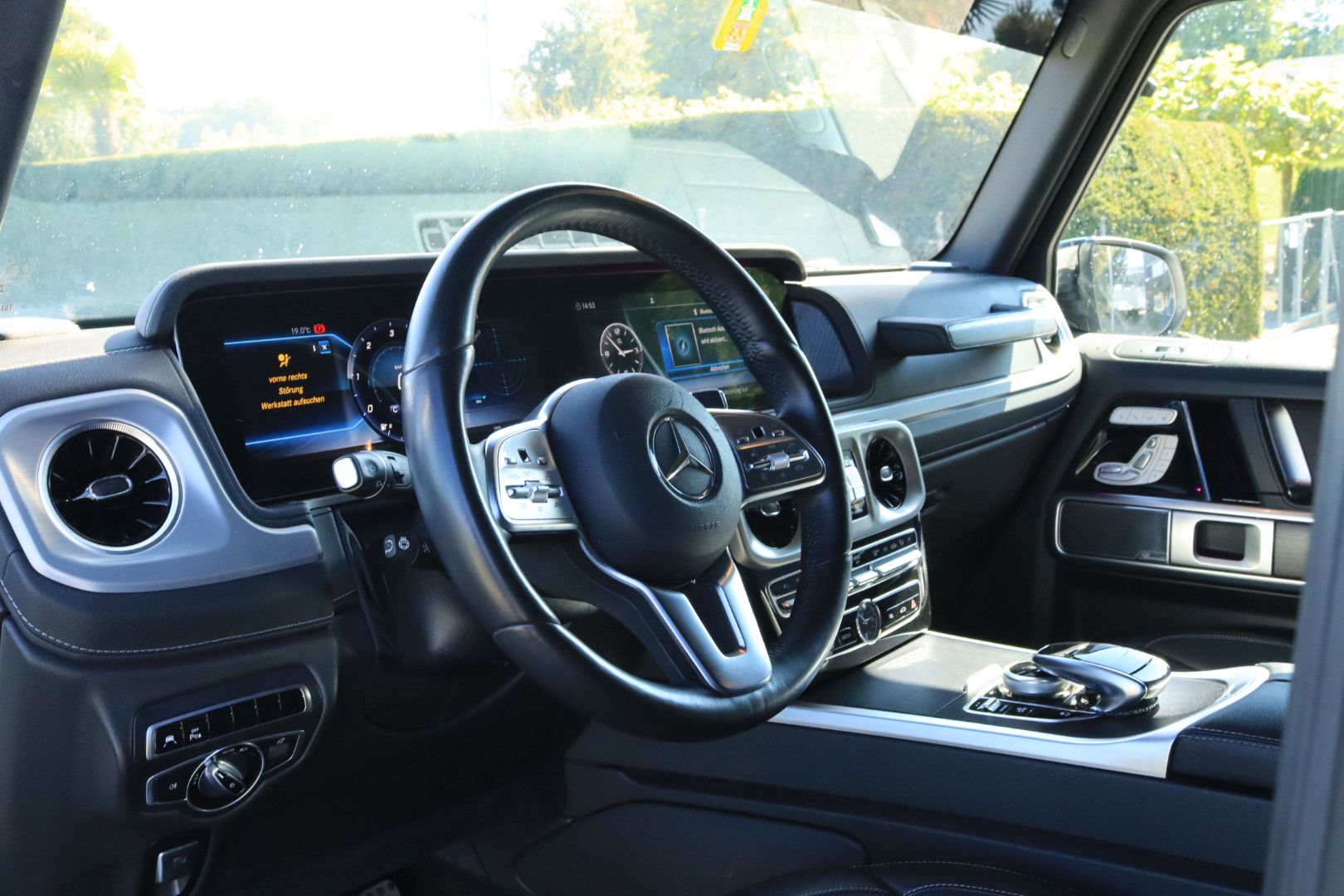 MERCEDES-BENZ G 350 d AMG Line 9G-Tronic-image-7