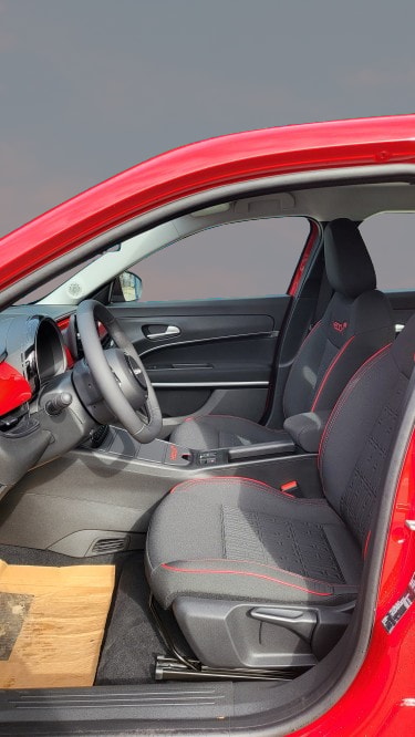 FIAT 600e Red-image-10