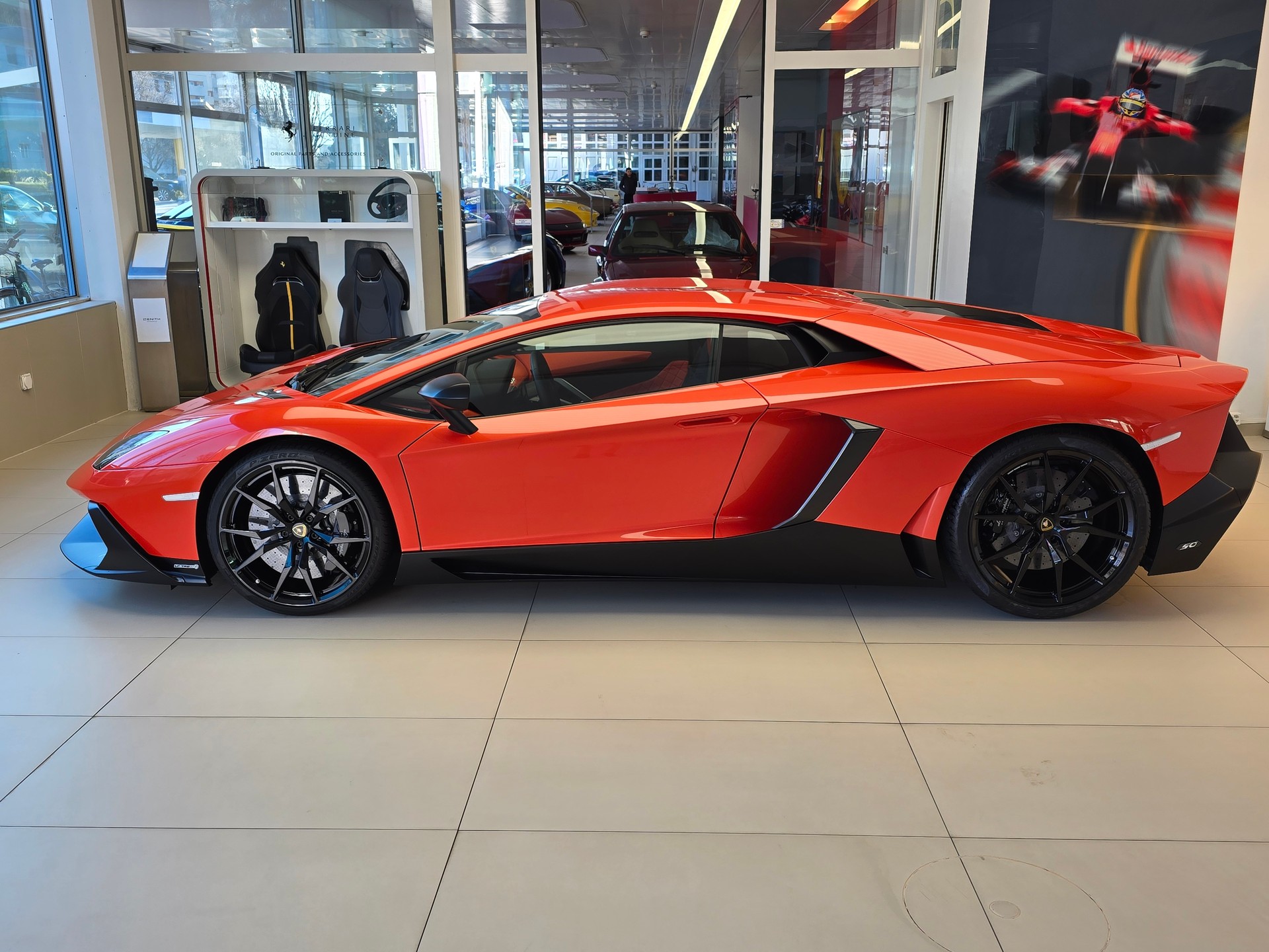 LAMBORGHINI Aventador LP720-4 Coupé 50 Anniversario E-Gear-image-7