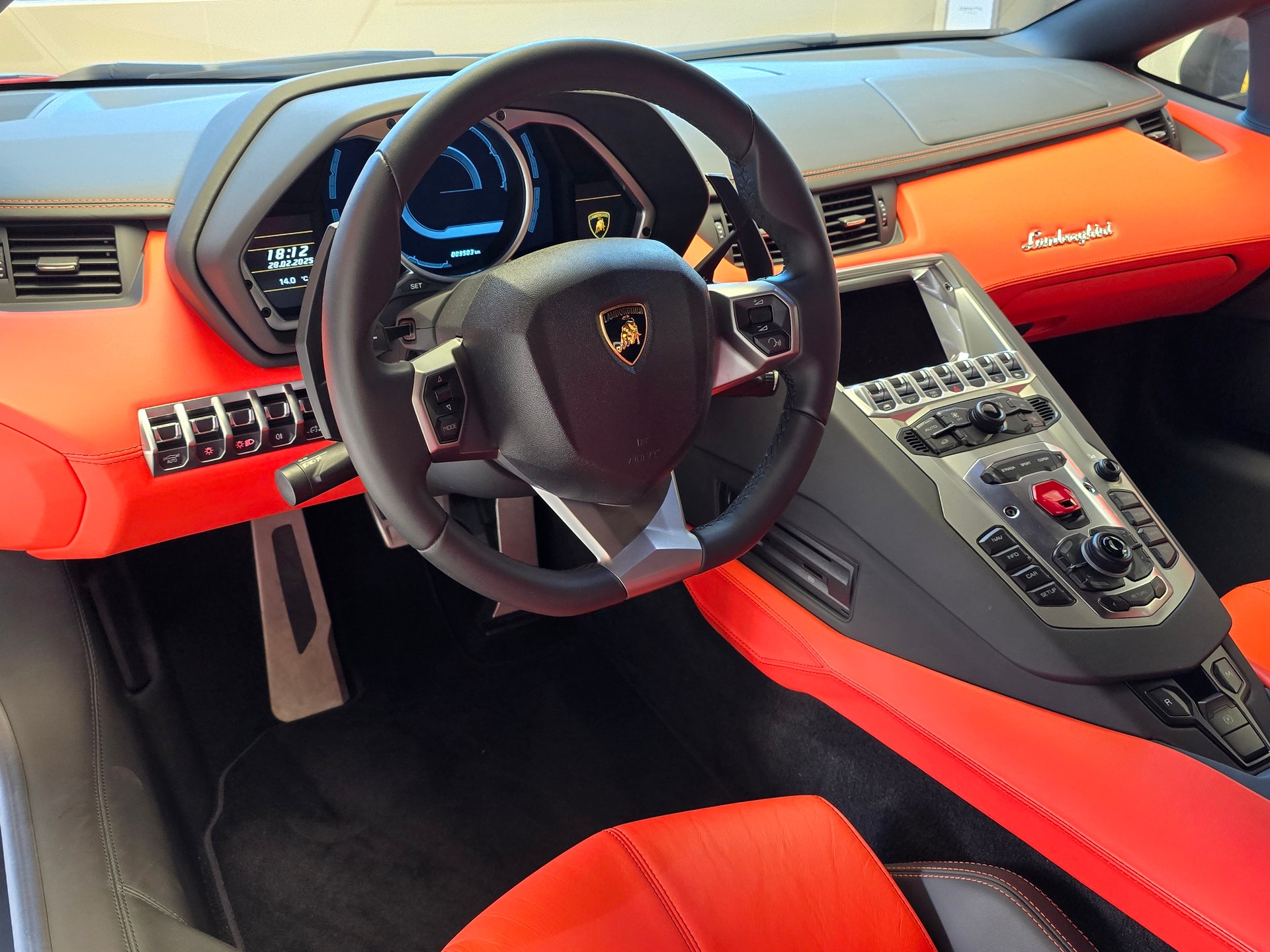 LAMBORGHINI Aventador LP720-4 Coupé 50 Anniversario E-Gear-image-10