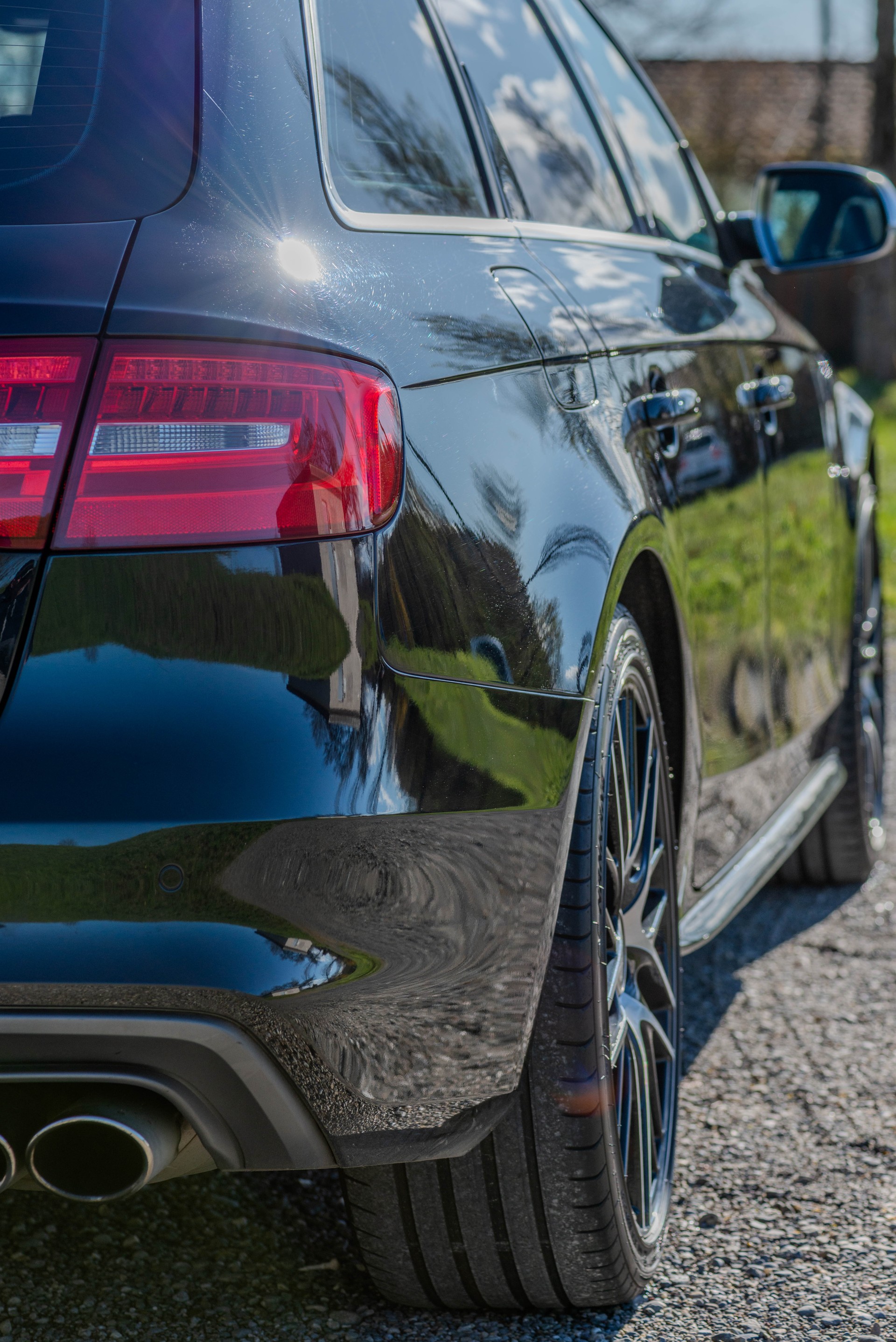 AUDI S4 Avant 3.0 TFSI quattro S-tronic-image-5