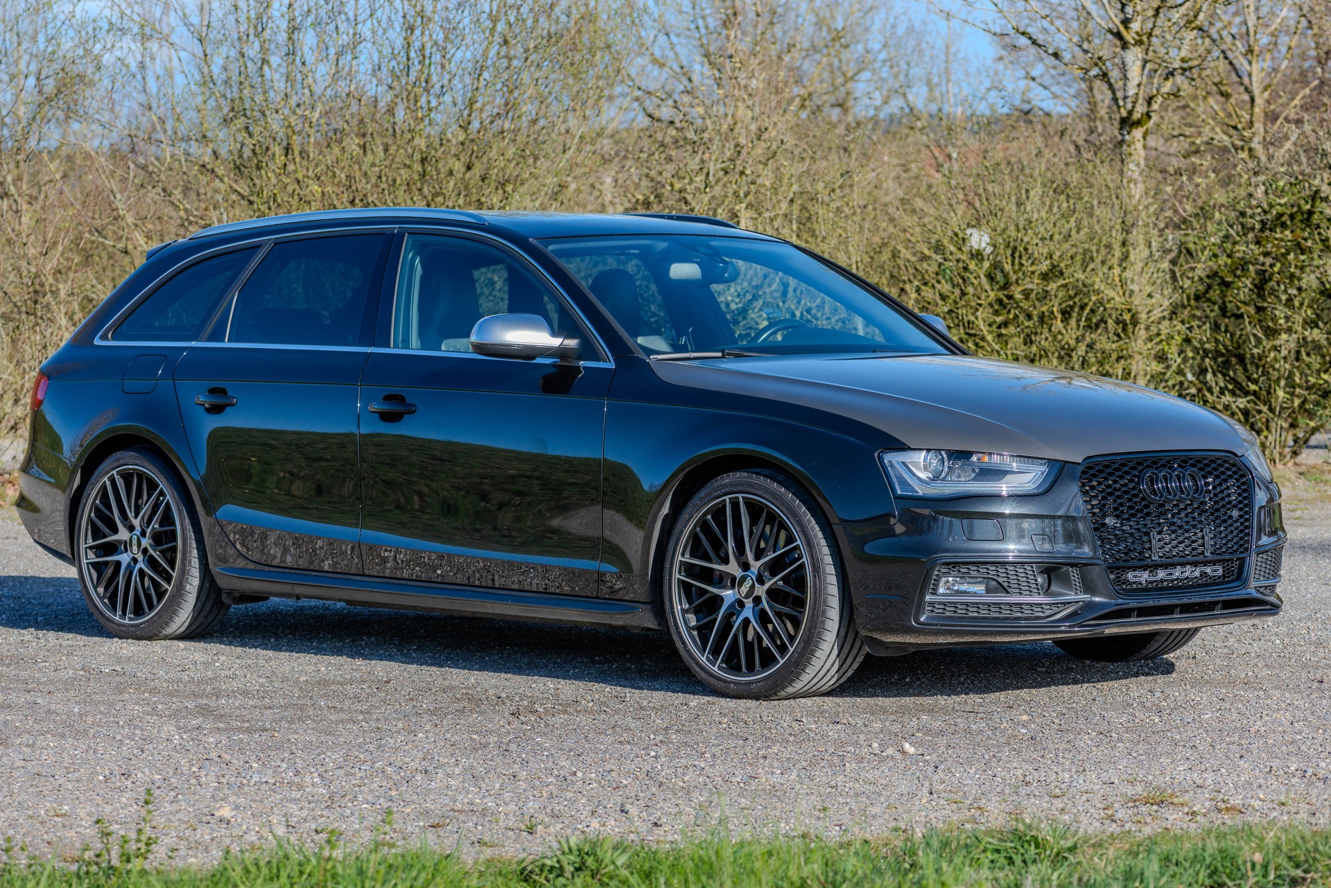 AUDI S4 Avant 3.0 TFSI quattro S-tronic-image-3