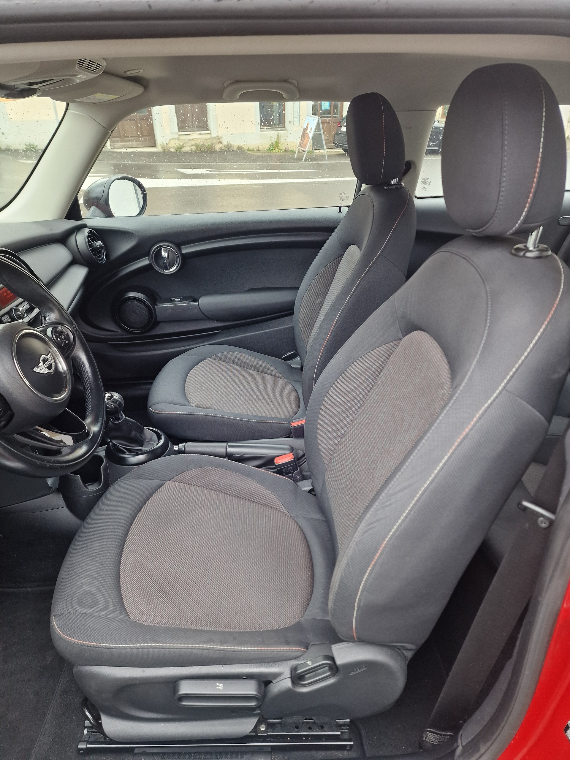 MINI One Downtown-image-9
