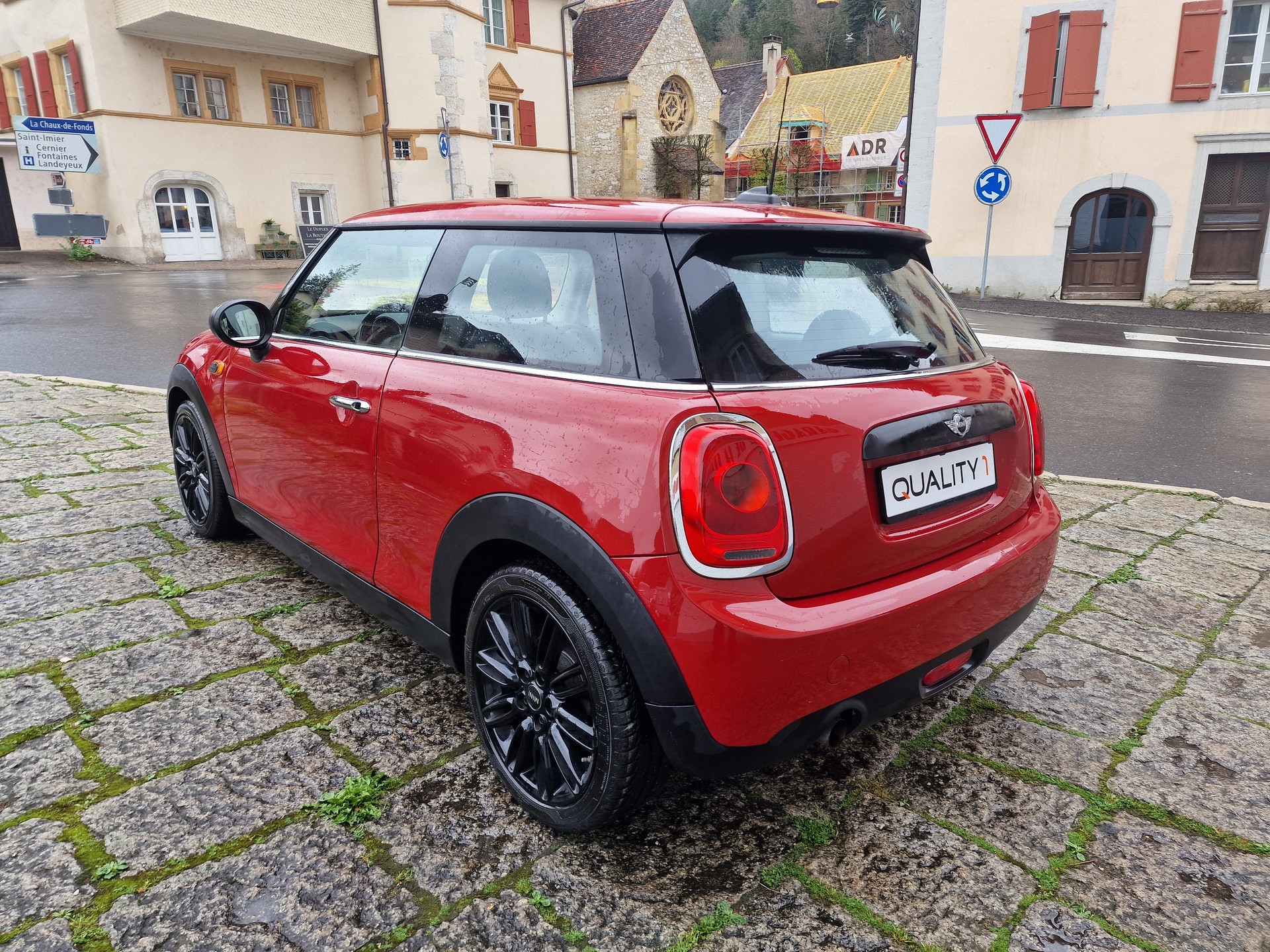 MINI One Downtown-image-5