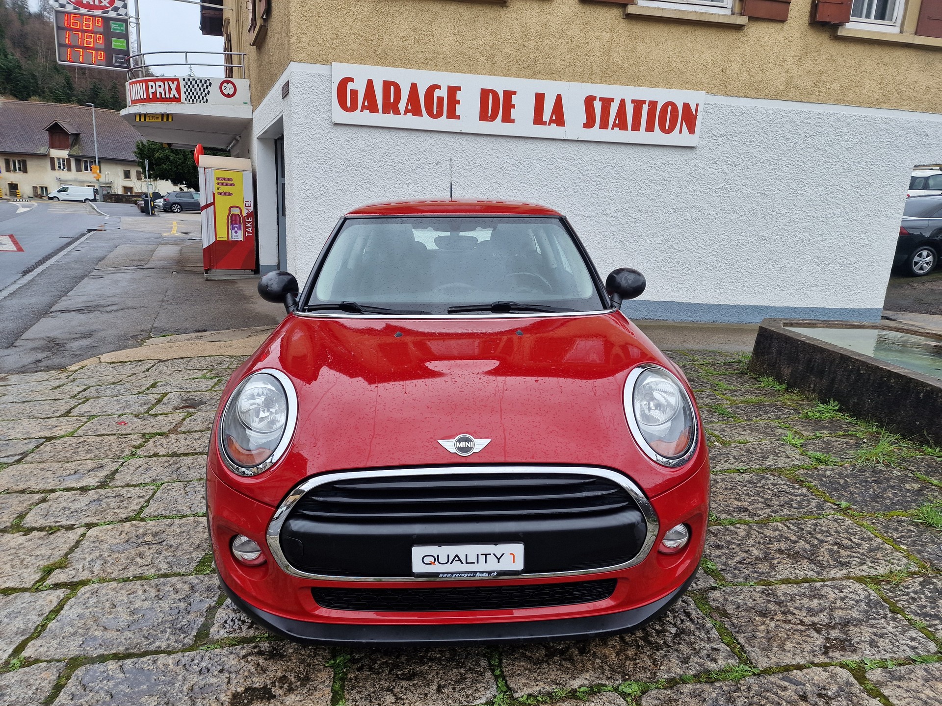 MINI One Downtown-image-1